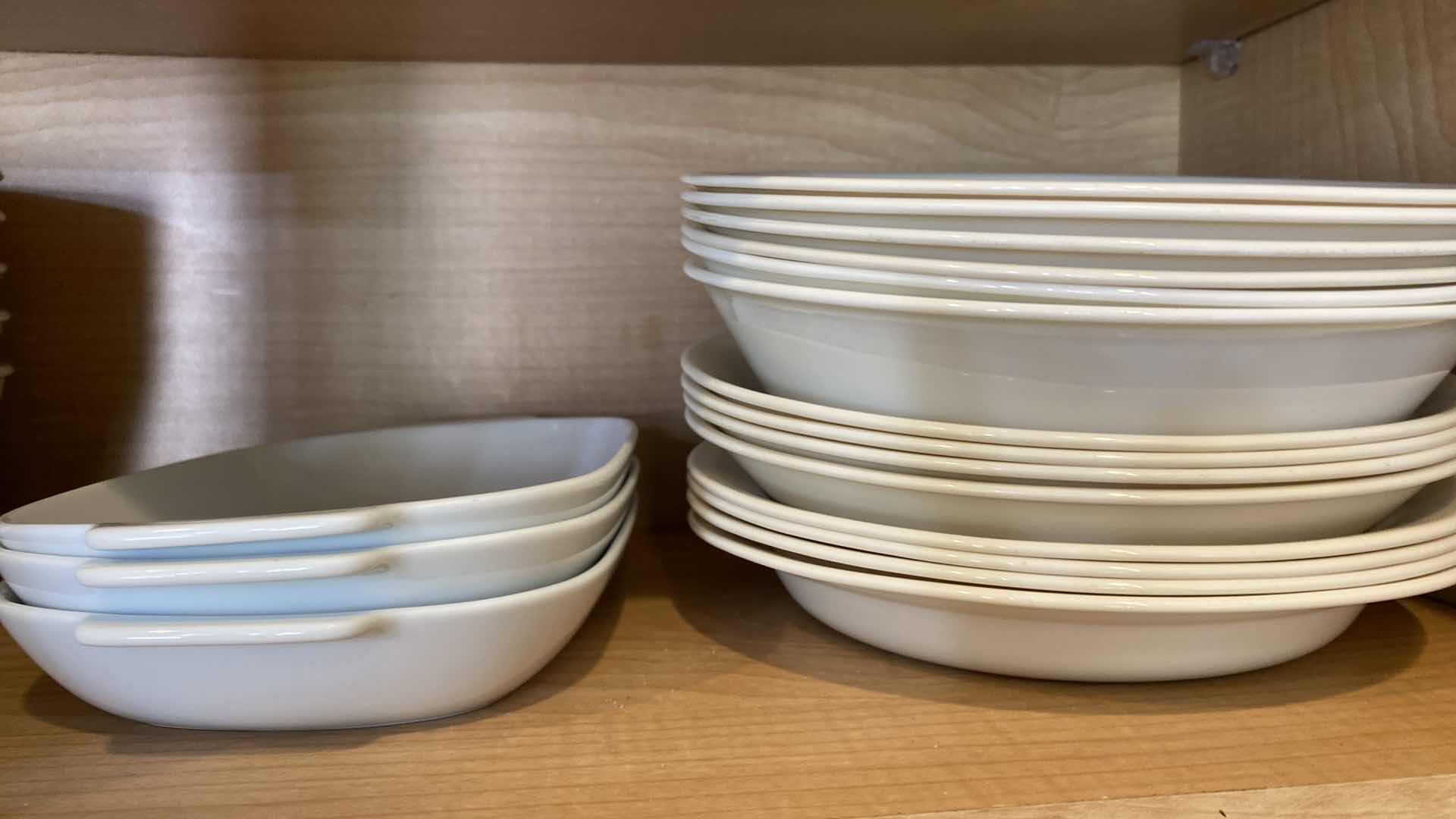 Photo 1 of CONTENTS OF KITCHEN CABINET CORELLE AND MORE