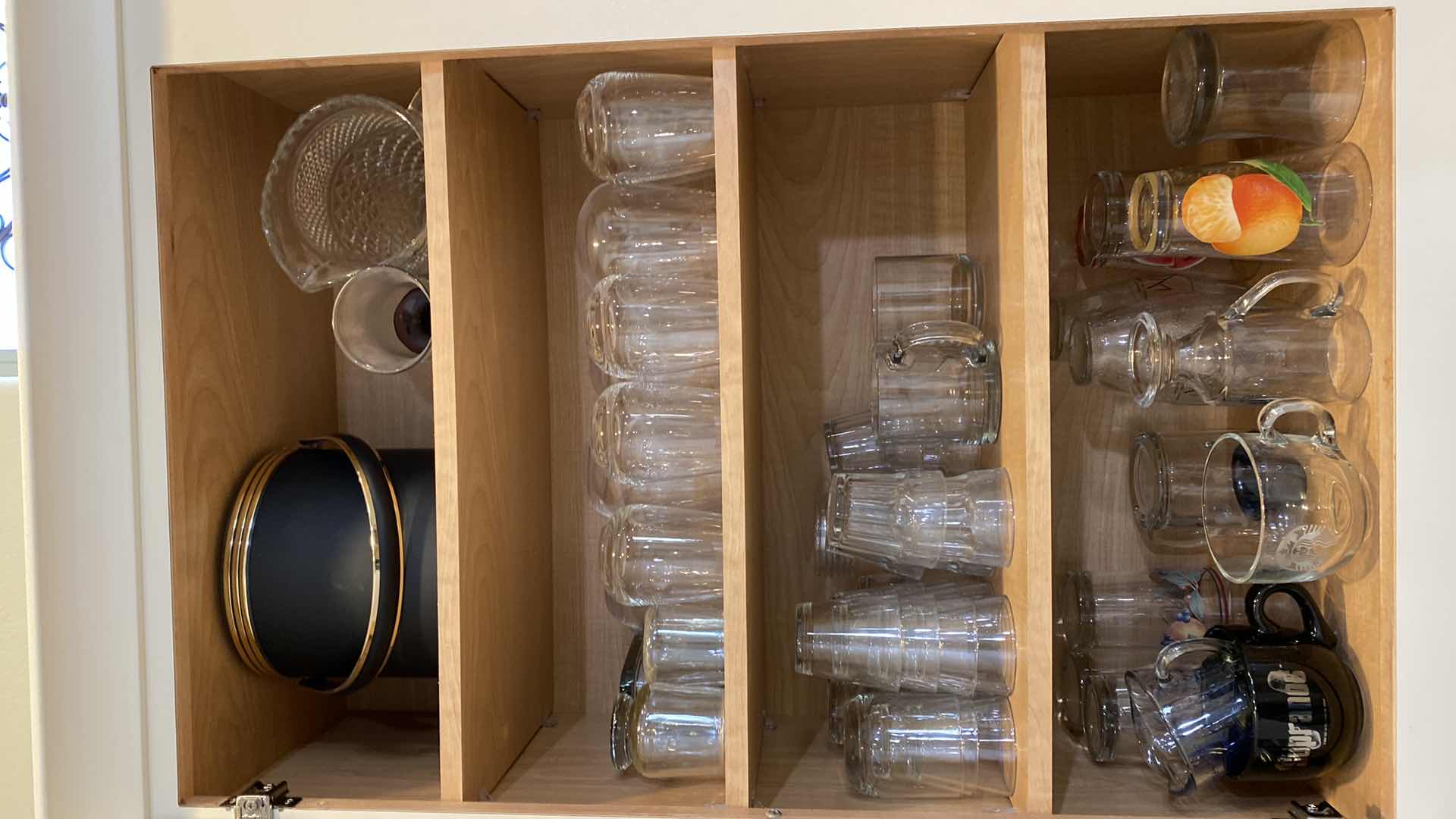 Photo 1 of 2 CONTENTS OF KITCHEN CABINETs GLASSWARE AND MORE