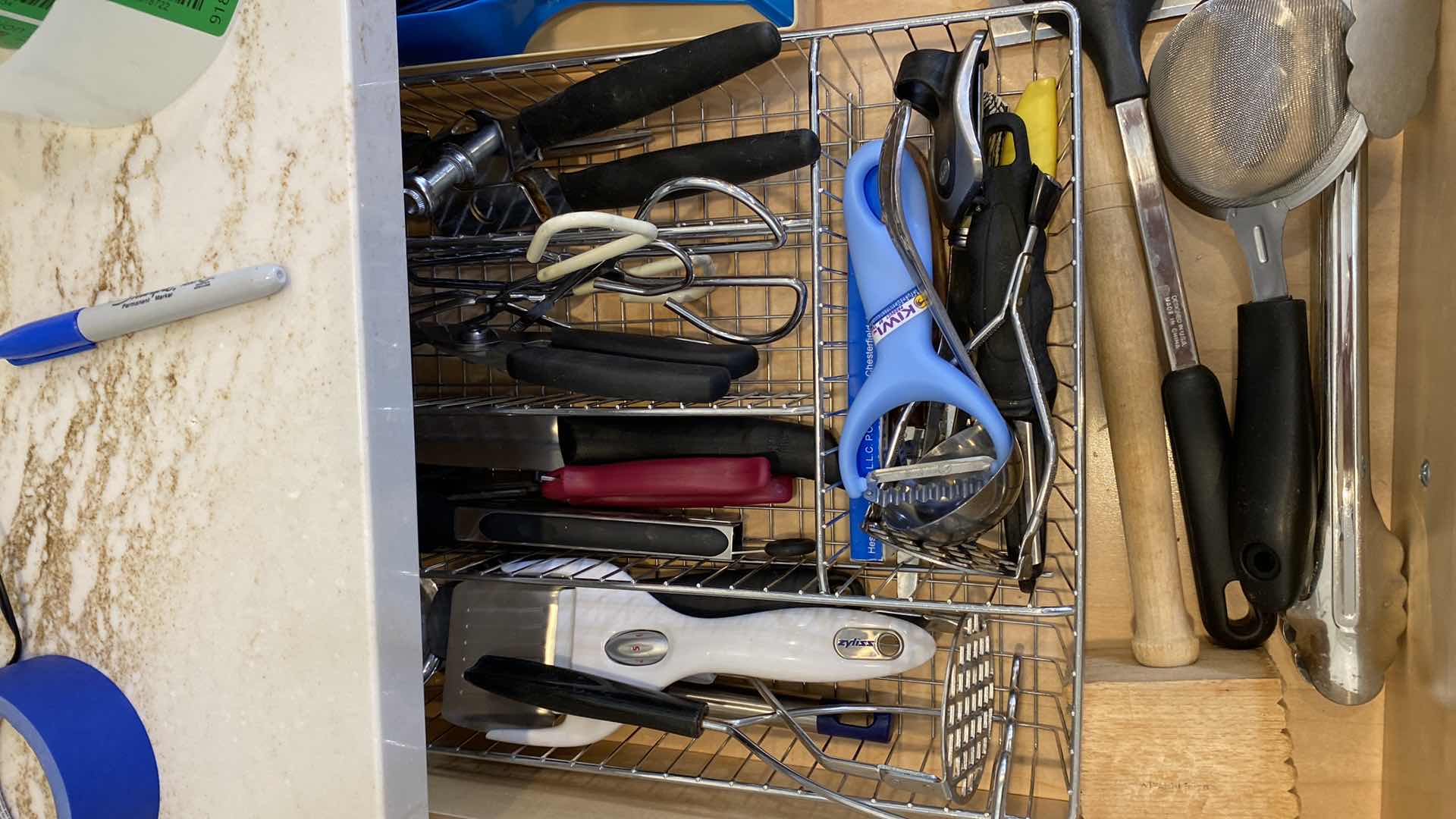 Photo 2 of CONTENTS OF KITCHEN CABINET COOKING UTENSILS