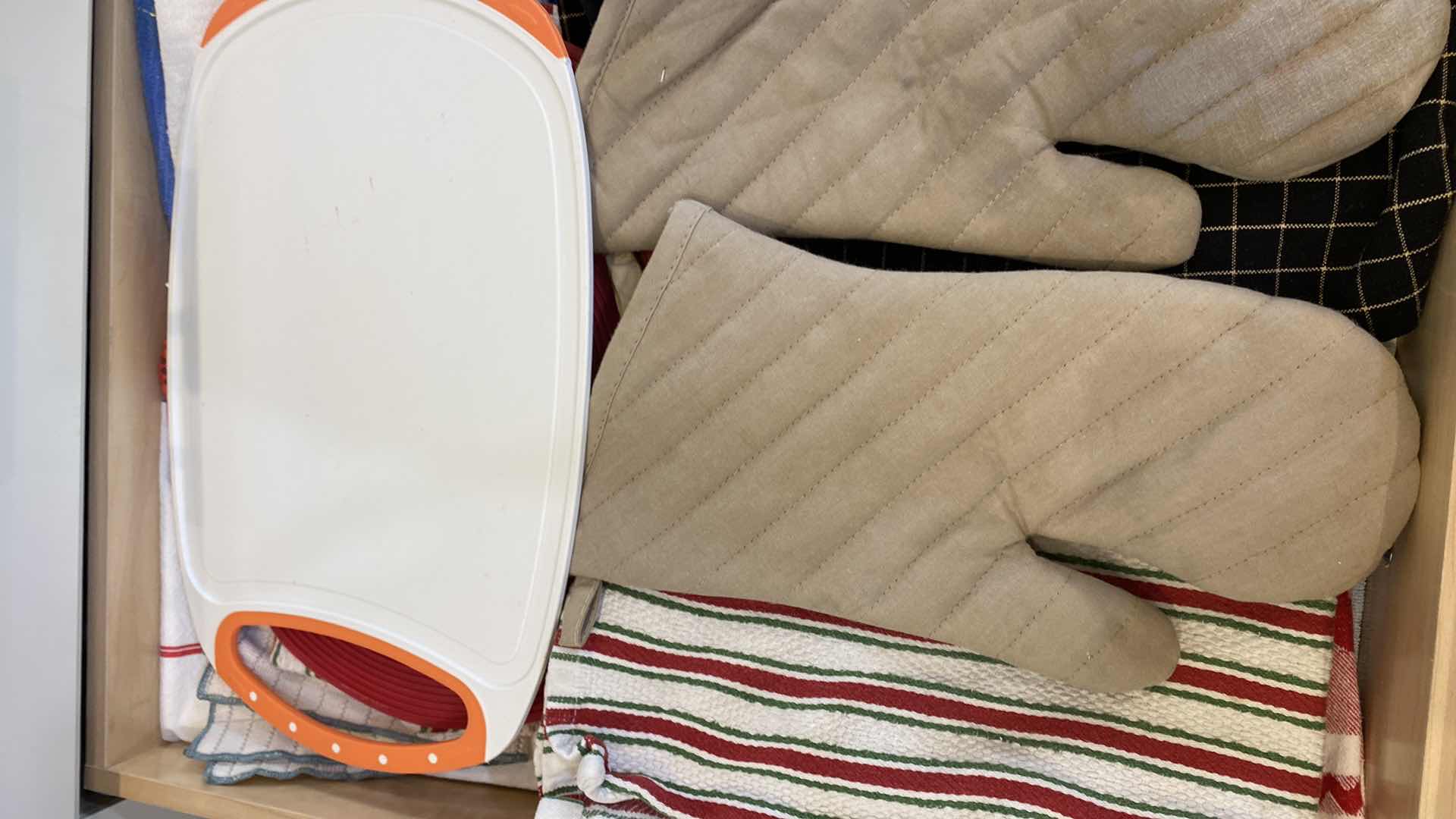 Photo 3 of CONTENTS OF KITCHEN CABINETS LINENS AND TOOLS