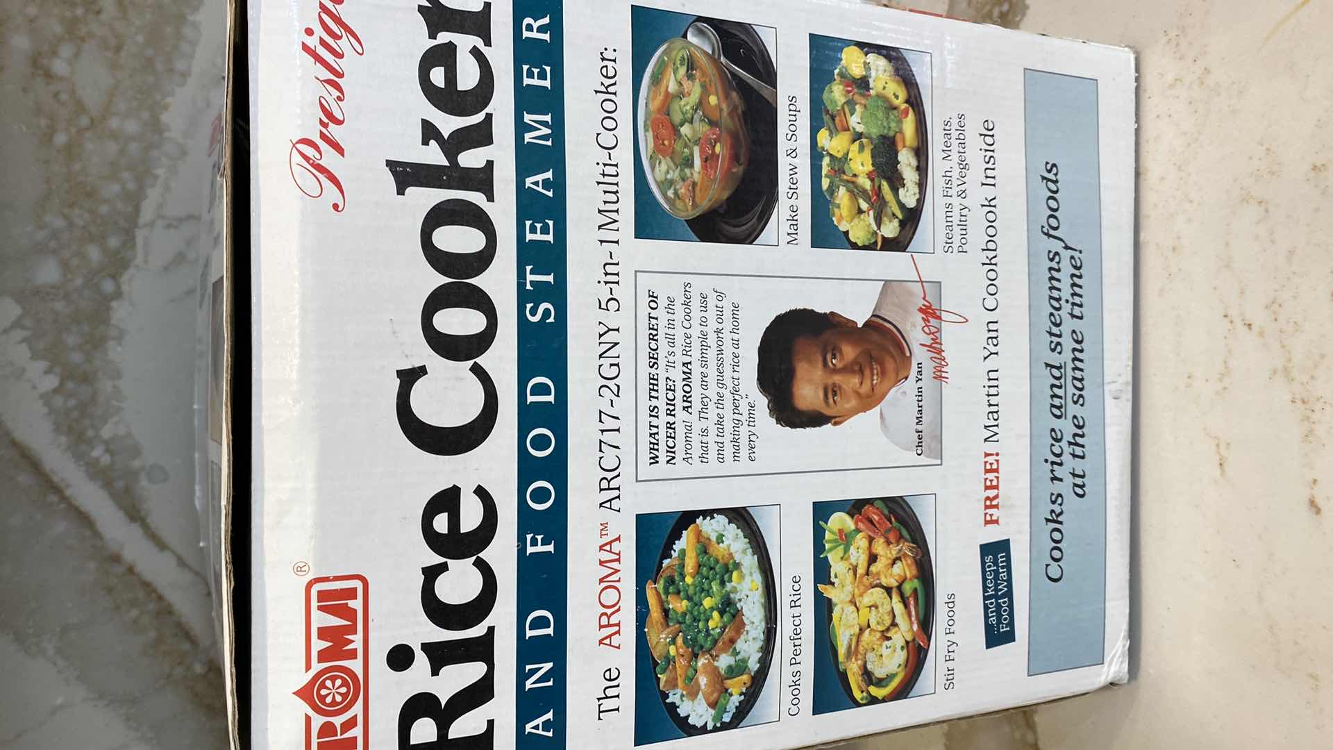 Photo 1 of AROMA RICE COOKER AND FOOD STEAMER