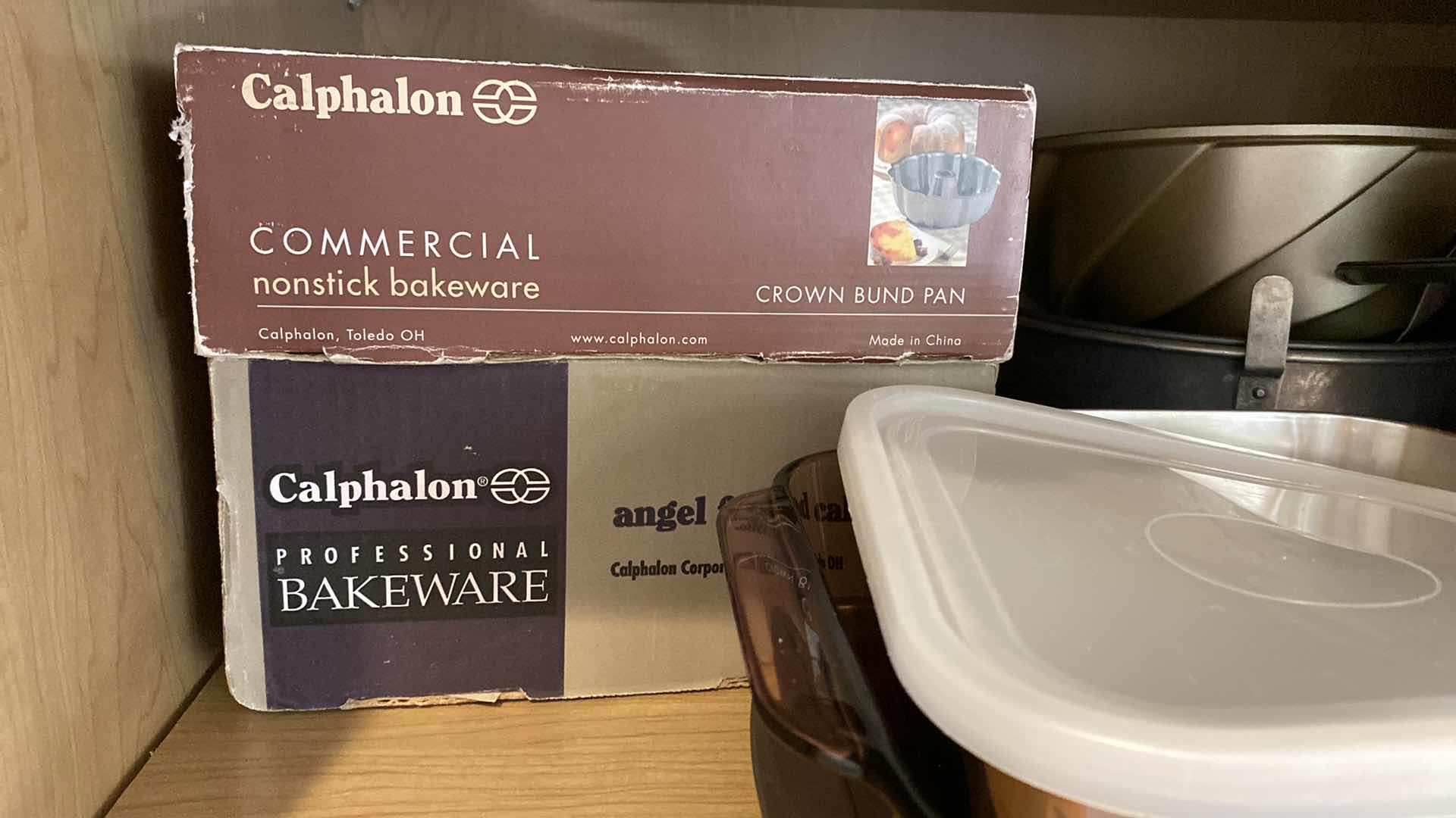 Photo 2 of CONTENTS OF SHELF KITCHEN CABINET BAKEWARE