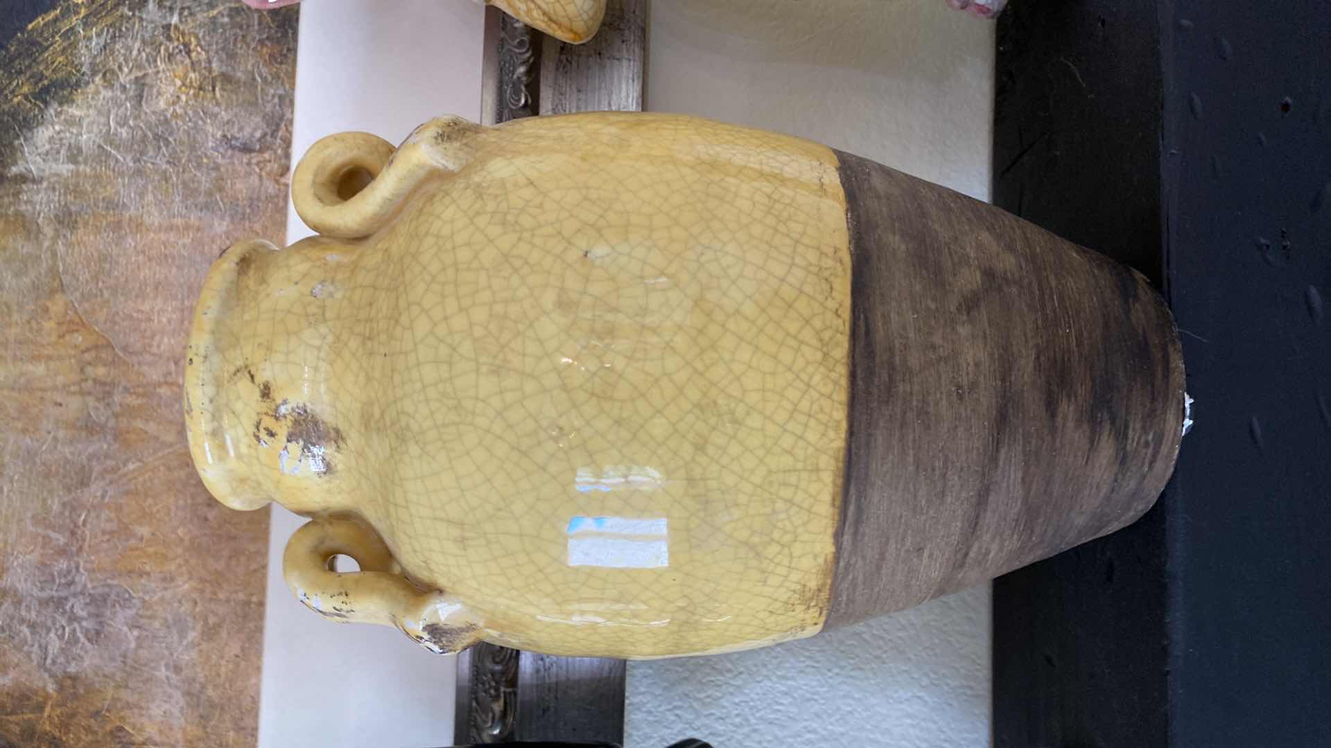 Photo 3 of 7-HOME DECOR CERAMICS AND MORE TALLEST  12” FAMILY ROOM