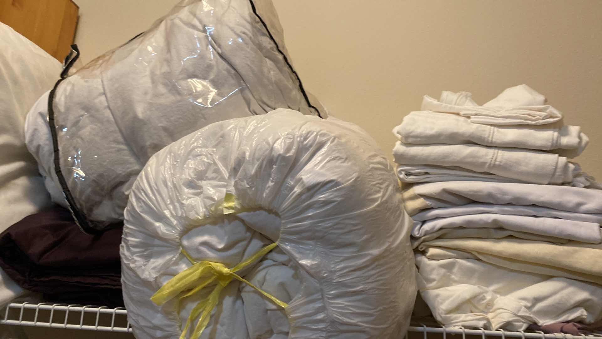 Photo 3 of ASSORTED LINENS TOP OF CLOSET DOWNSTAIRS BED ROOM