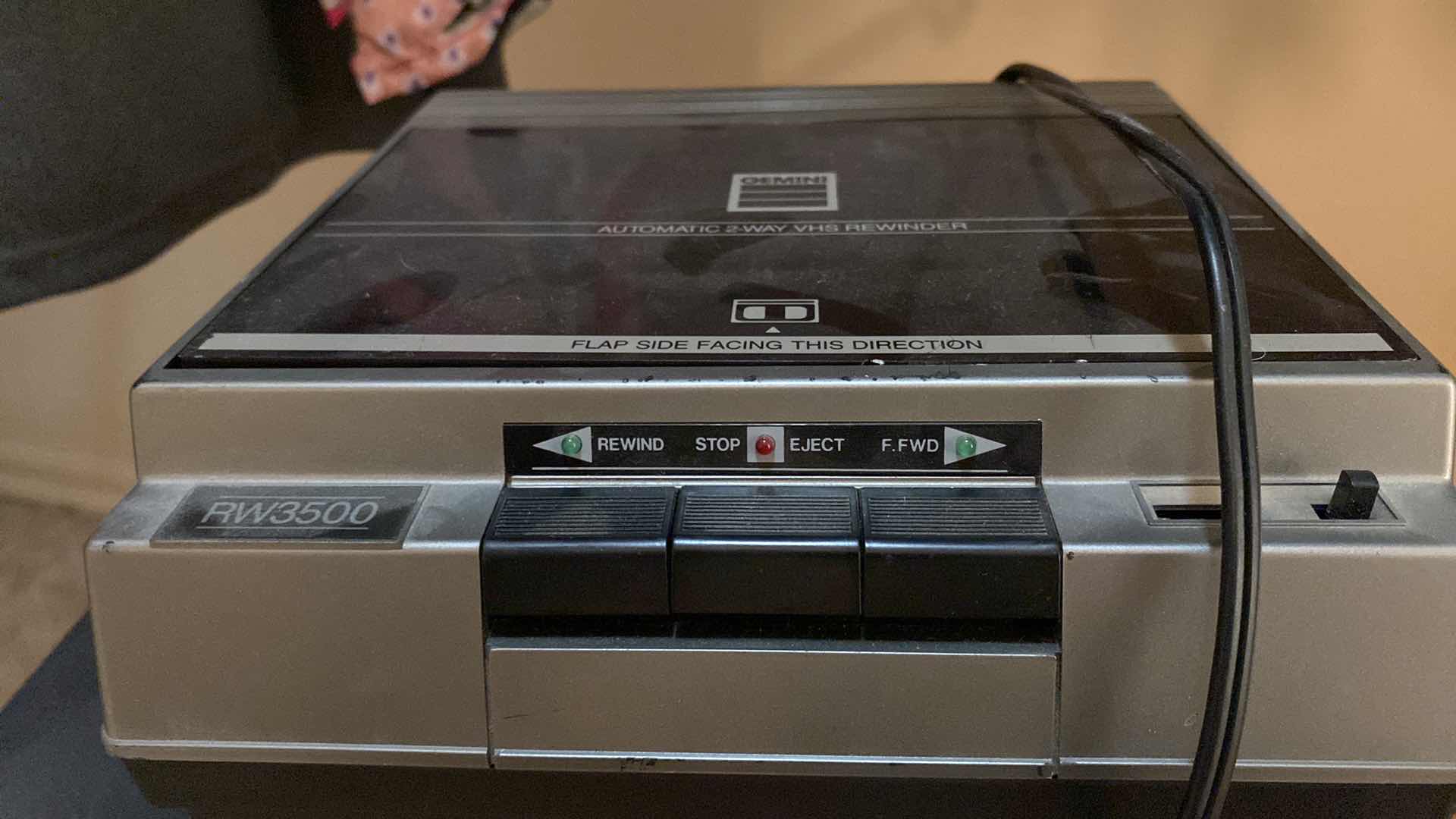 Photo 2 of ASSORTED ELECTRONICS