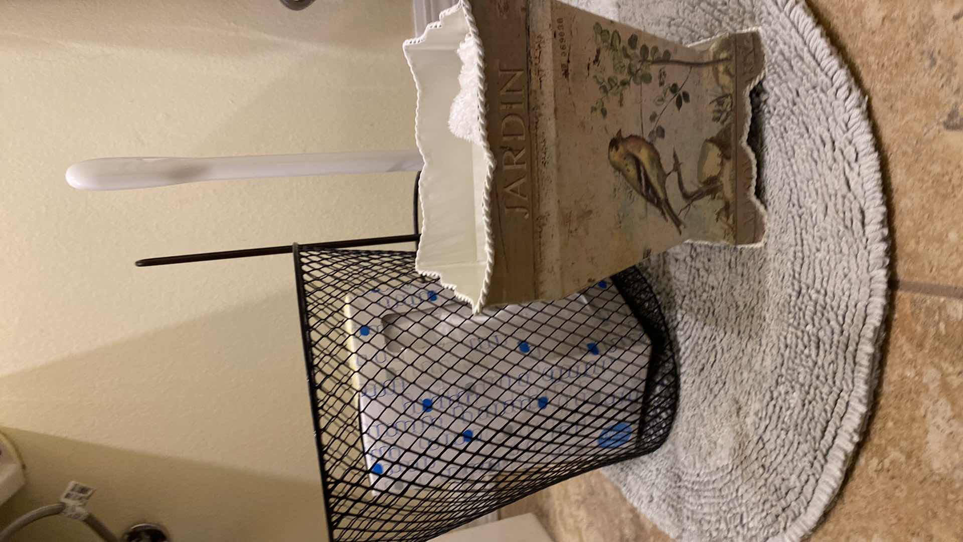 Photo 2 of BATHROOM ACCESSORIES