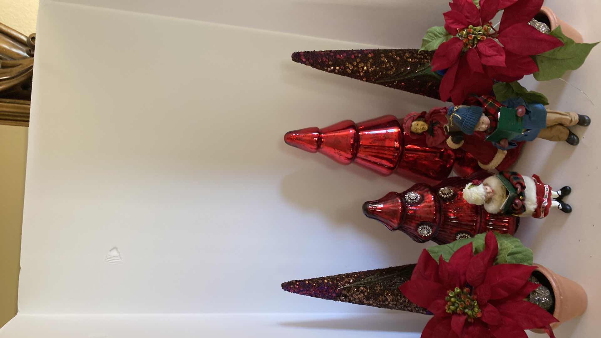 Photo 1 of CHRISTMAS DECOR