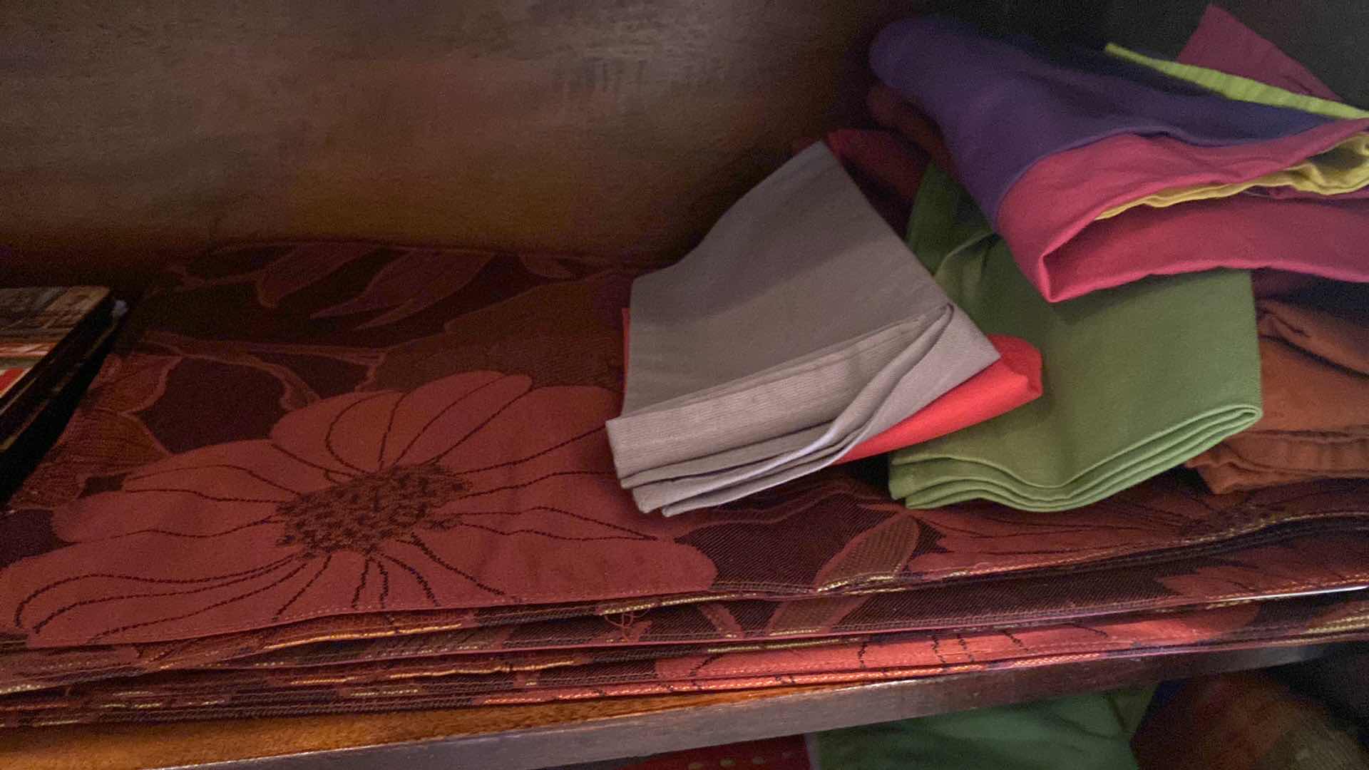 Photo 1 of ASSORTMENT OF PLACEMATS TABLECLOTHS NAPKINS