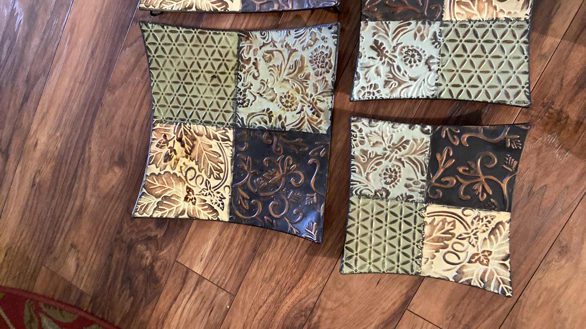 Photo 1 of 5 METAL TRAYS LARGEST 13 1/2“ x 13 1/2“