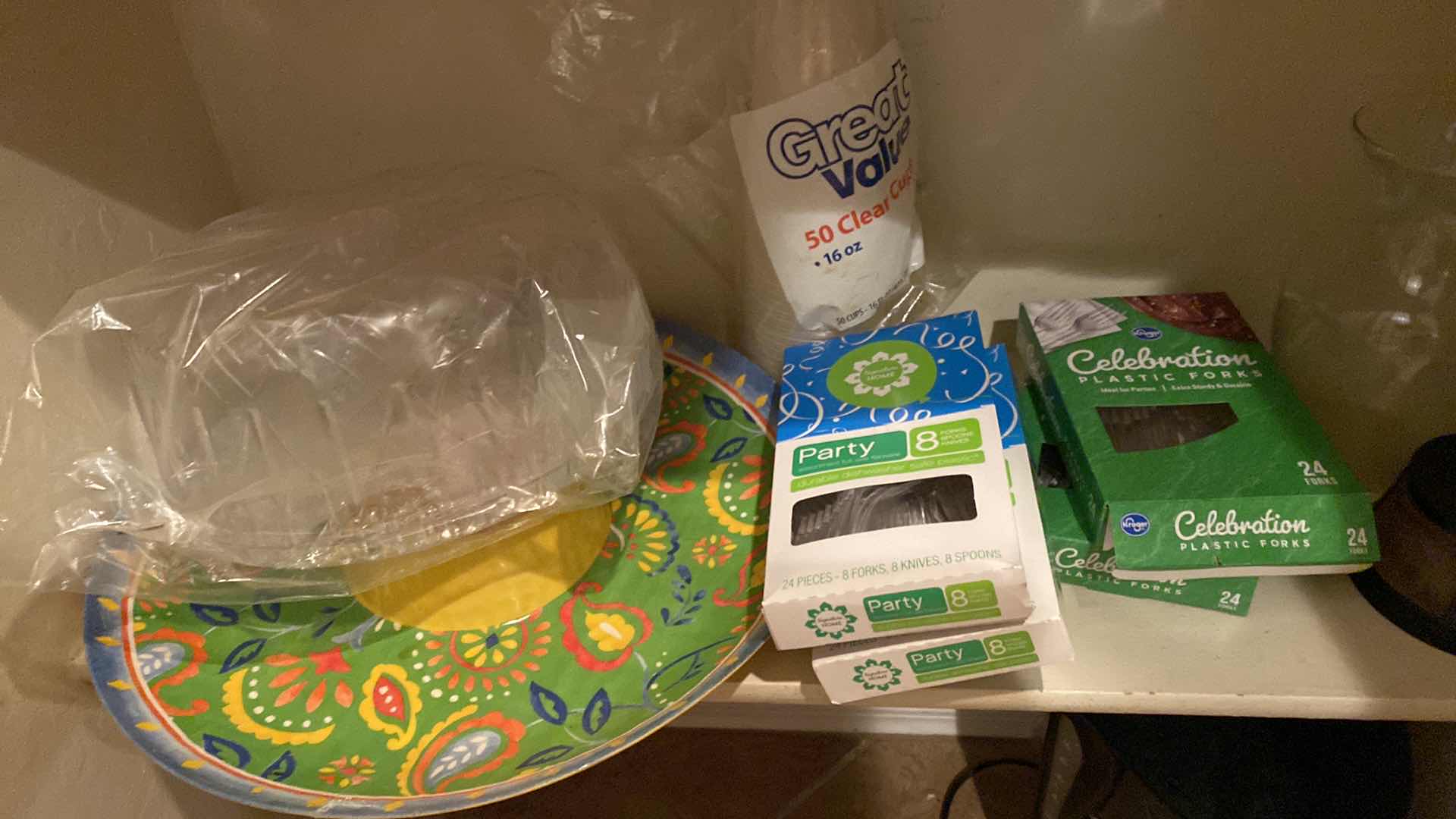 Photo 1 of CONTENTS OF KITCHEN PANTRY