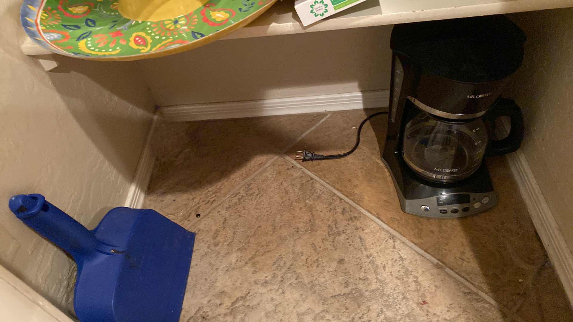 Photo 1 of CONTENTS OF KITCHEN PANTRY