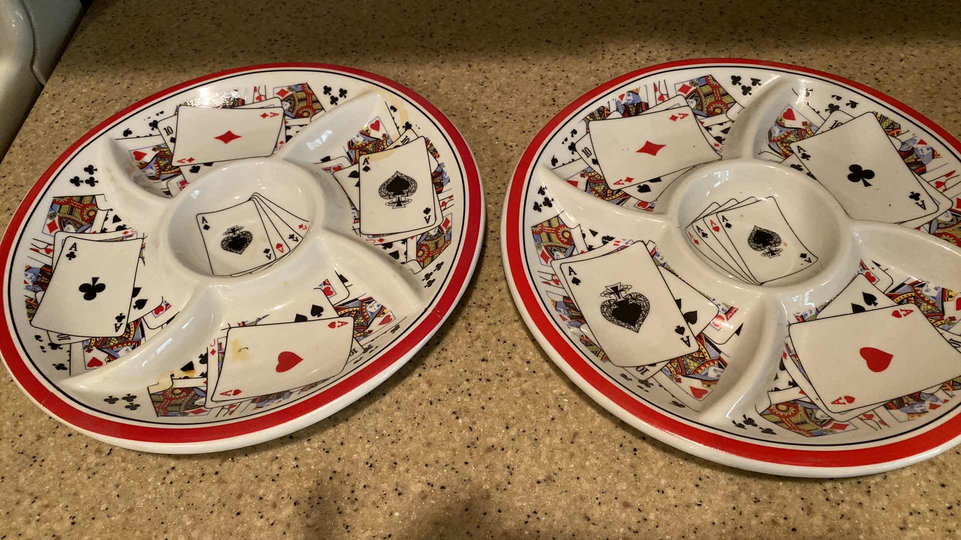 Photo 1 of CHIP AND DIP ACES SERVERS