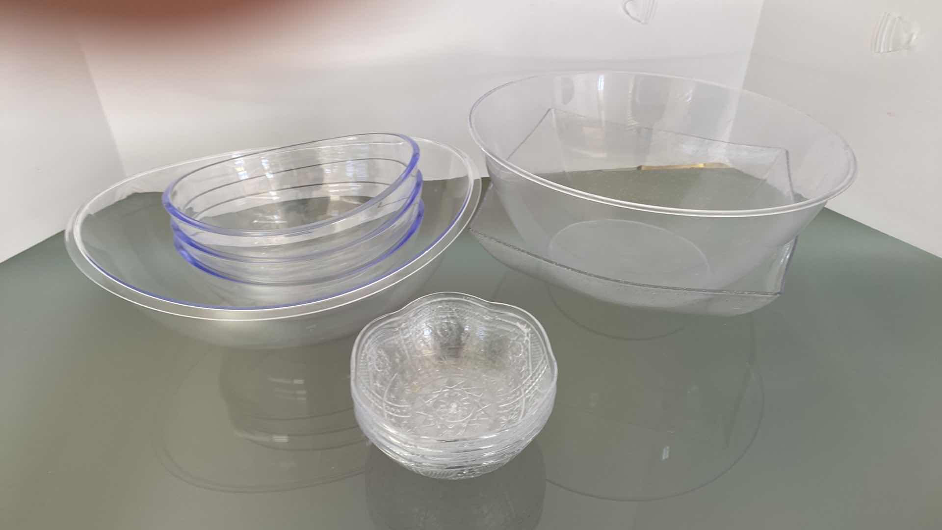 Photo 4 of ASSORTMENT OF PLASTIC STORAGE AND SERVE WARE