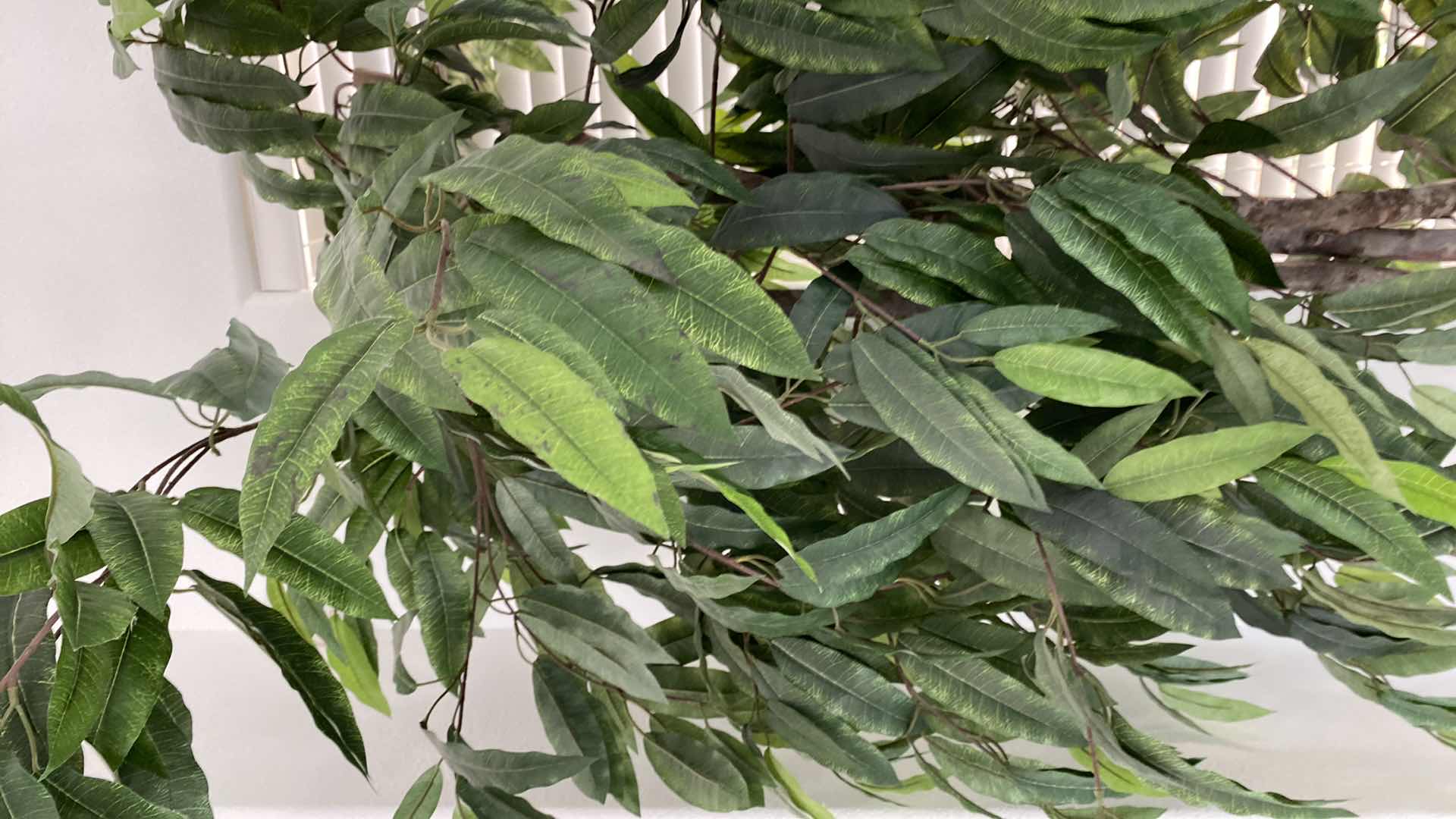 Photo 3 of ARTIFICIAL TREE IN RESIN POT H 86”