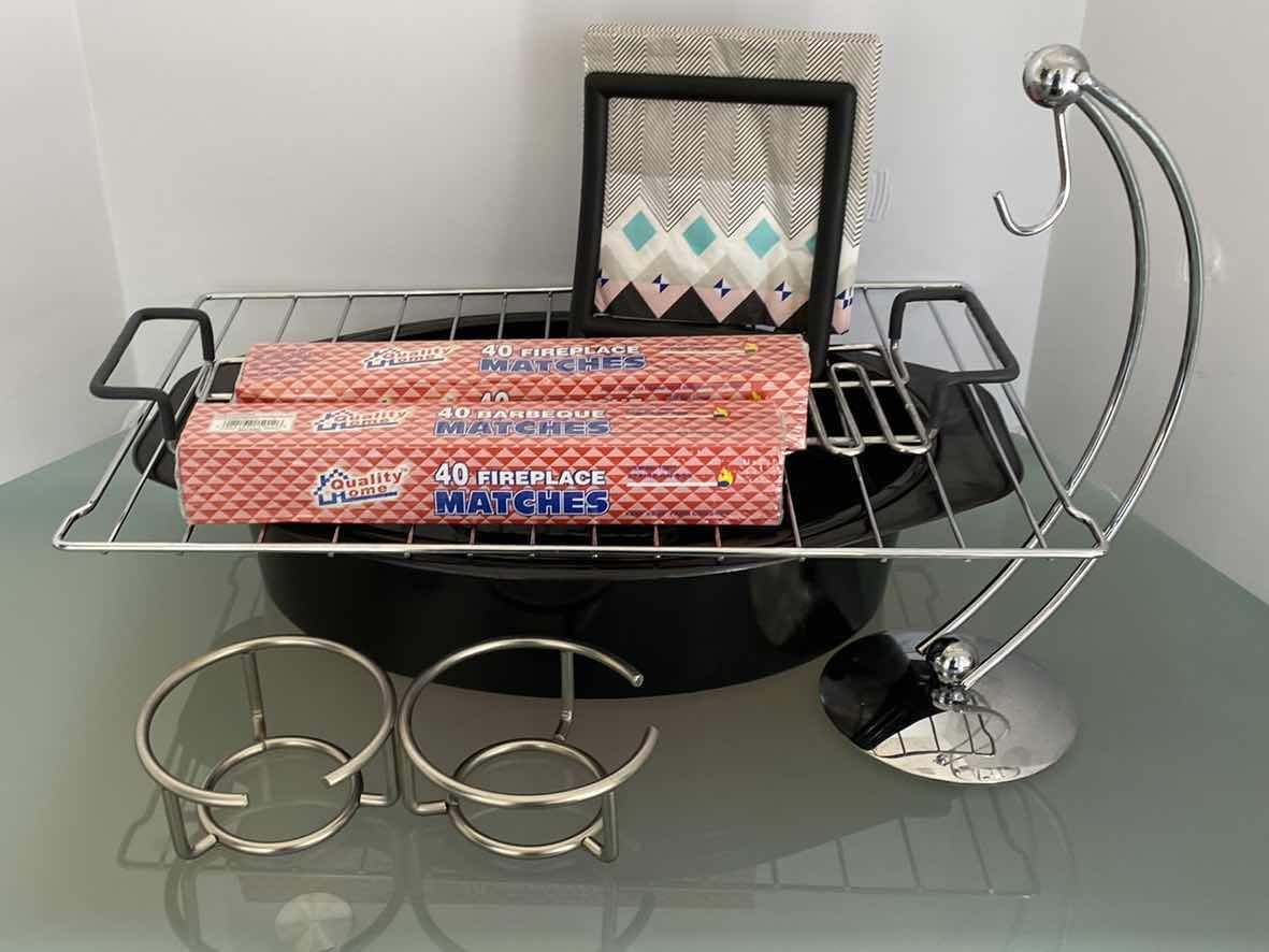 Photo 1 of ROASTING PAN AND MORE