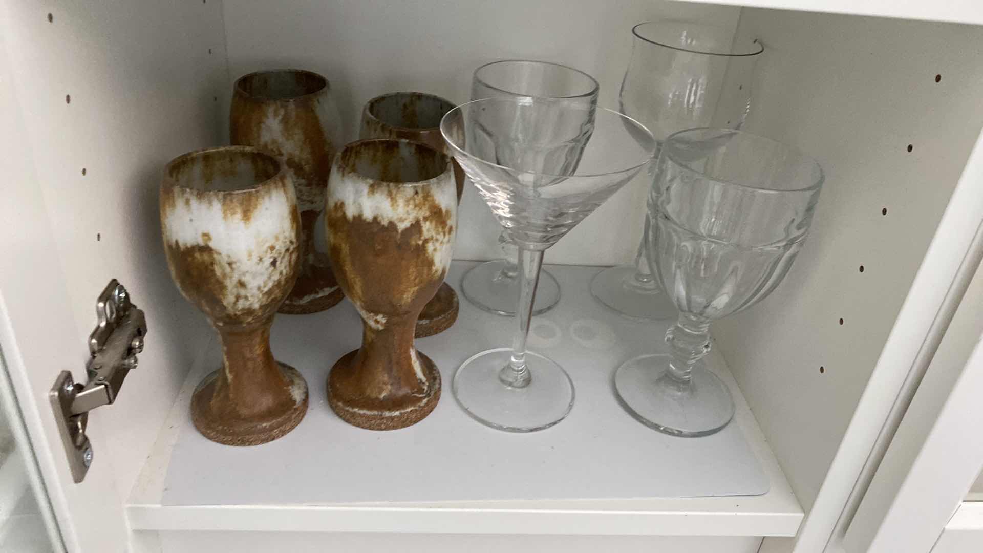 Photo 1 of 4 SHELFS ASSORTED STEM WARE