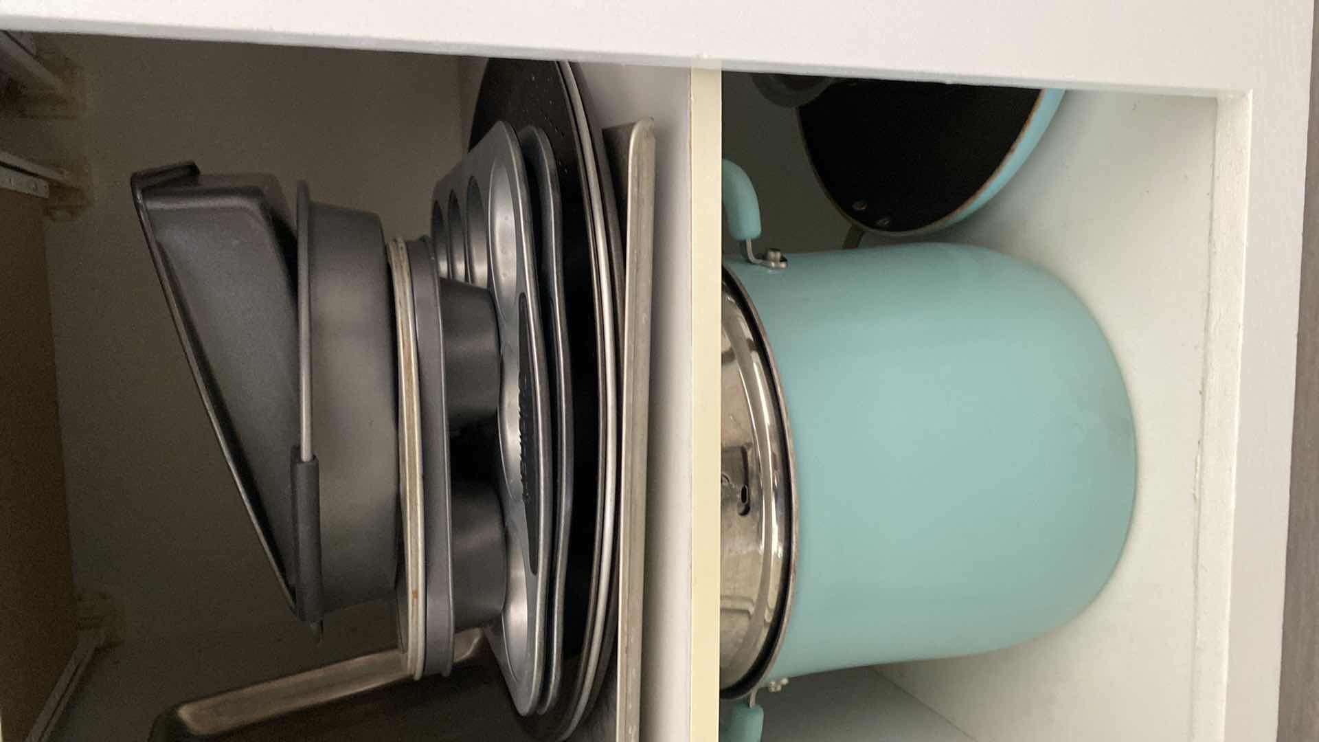 Photo 1 of CONTENTS OF CABINET BAKEWARE AND POTS AND PANS