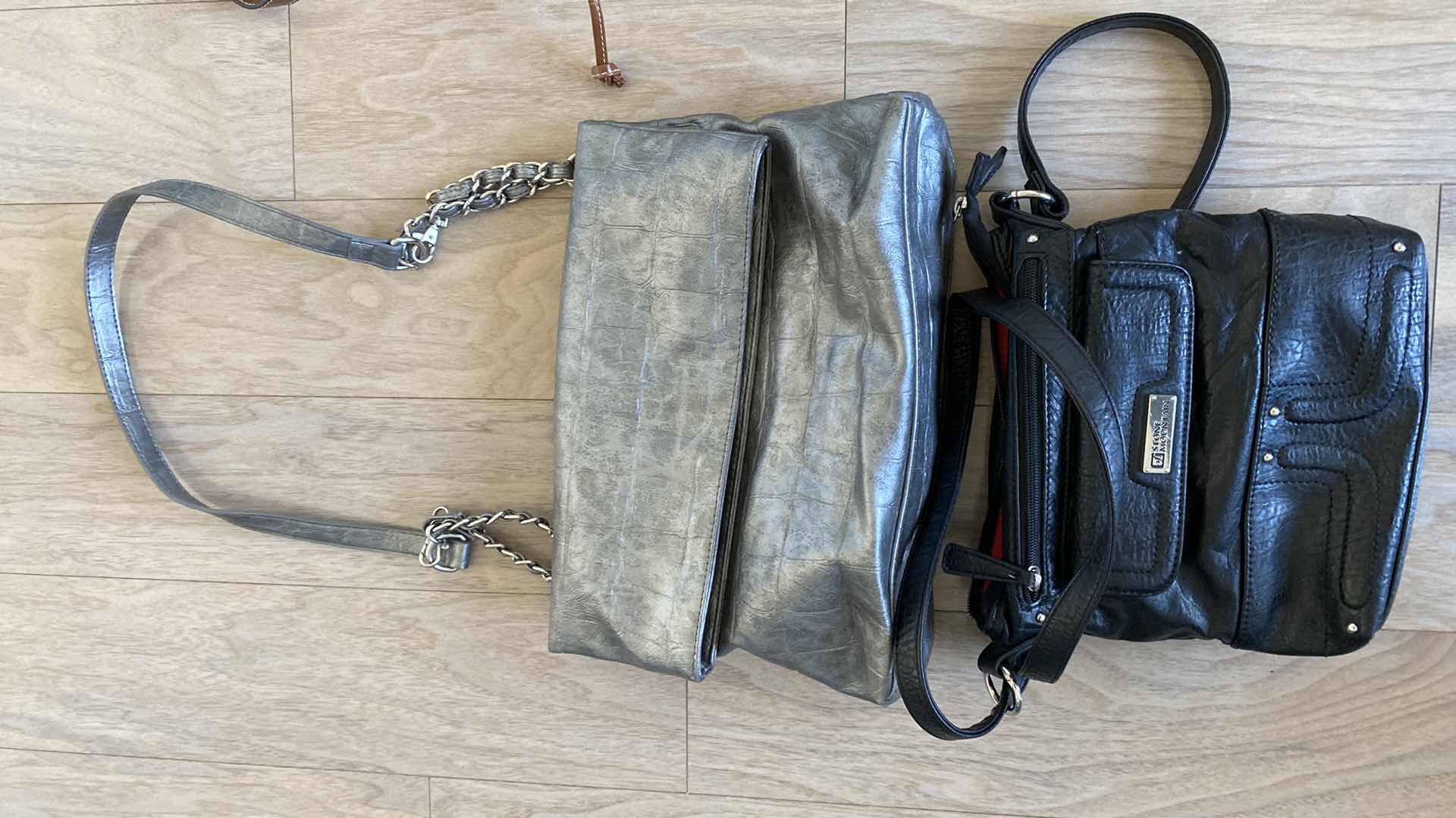 Photo 1 of 4 WOMENS HAND BAGS