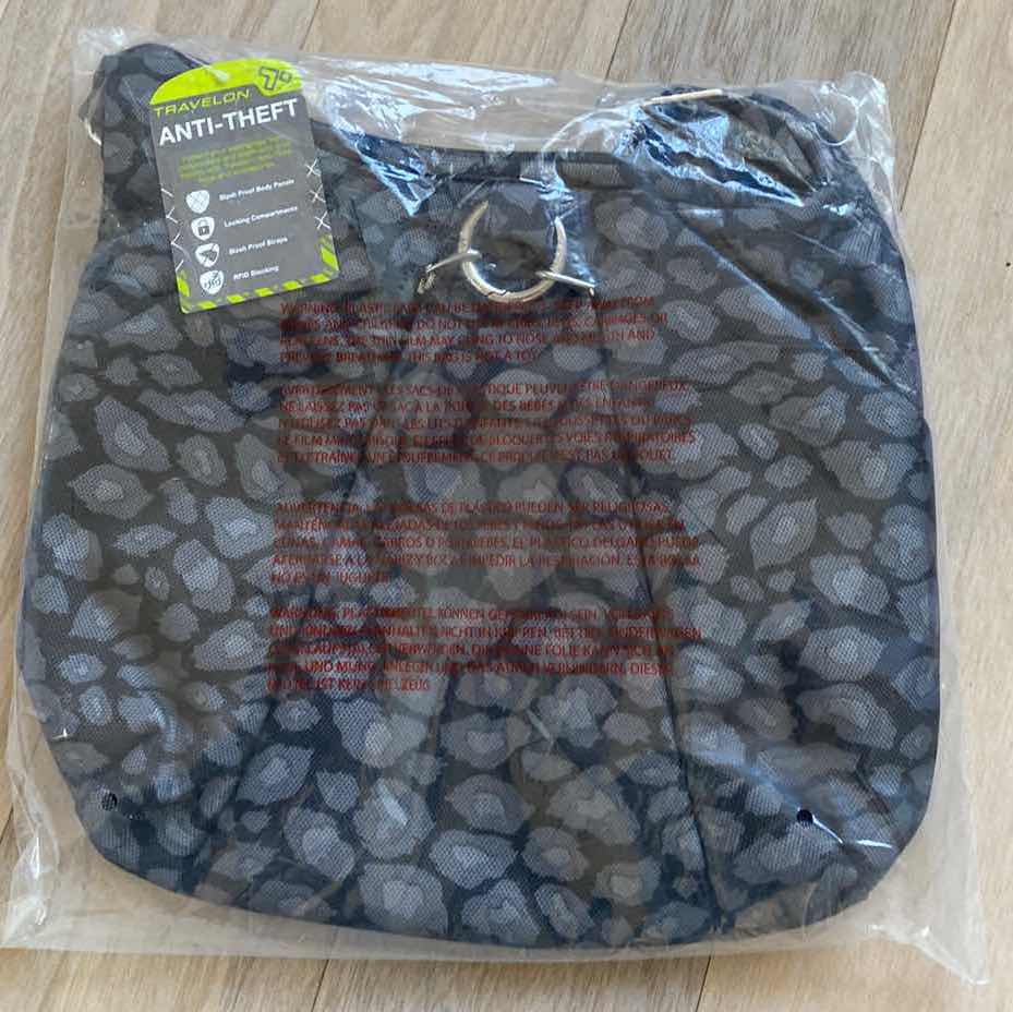 Photo 1 of NEW ANTI-THEFT TRAVELON HAND BAG