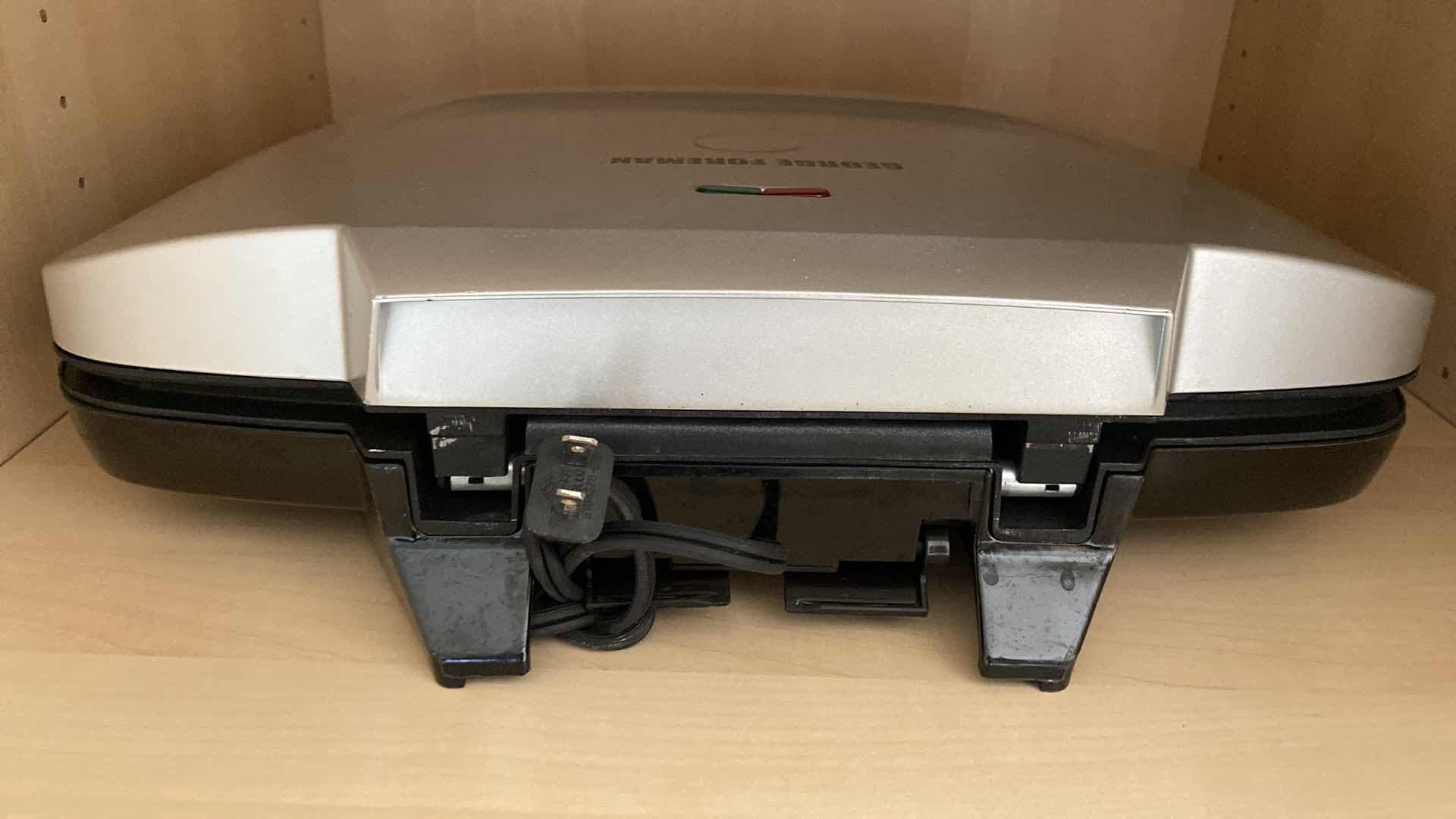 Photo 1 of GEORGE FOREMAN GRILL