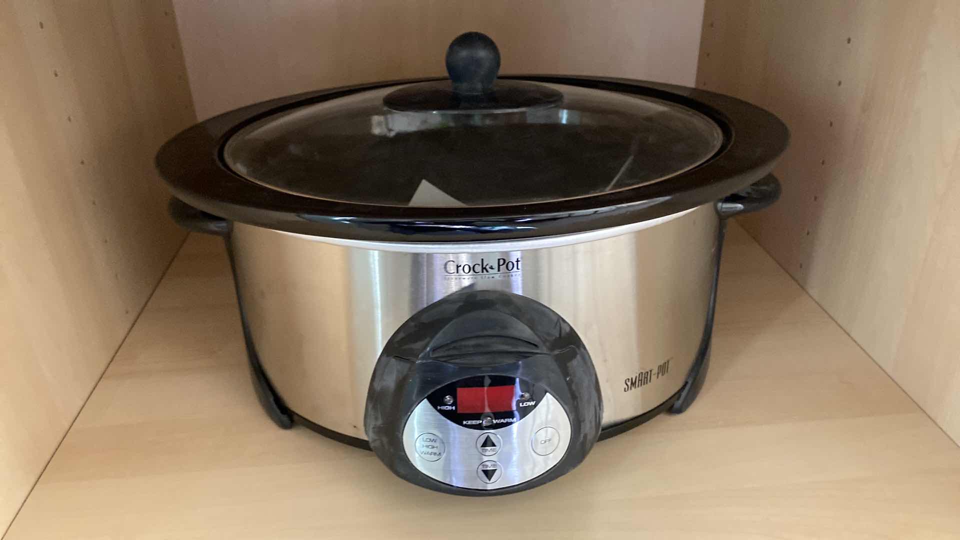 Photo 1 of CROCK-POT WITH LID