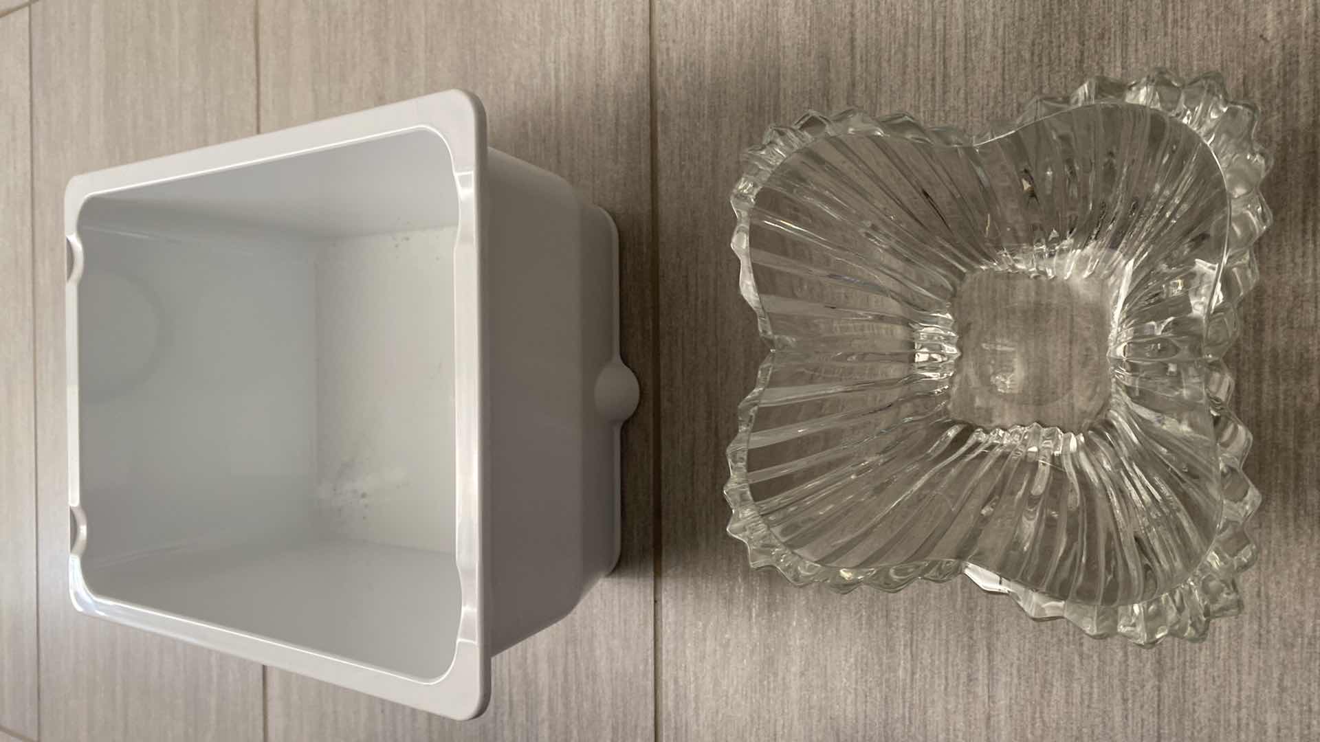 Photo 1 of ASSORTED HOUSEHOLD ITEMS