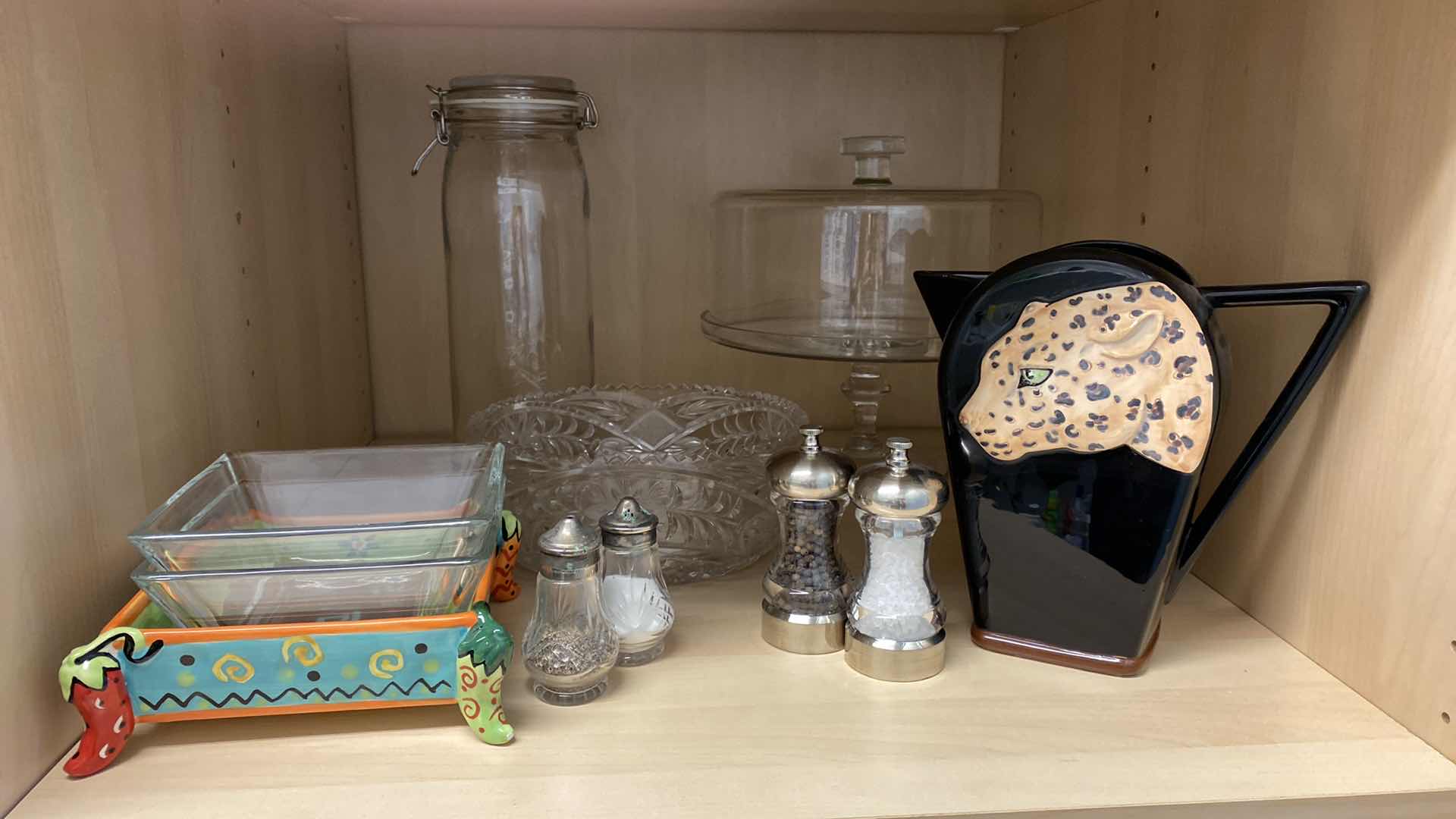 Photo 1 of CONTENTS OF SHELF CAKE SERVER AND MORE