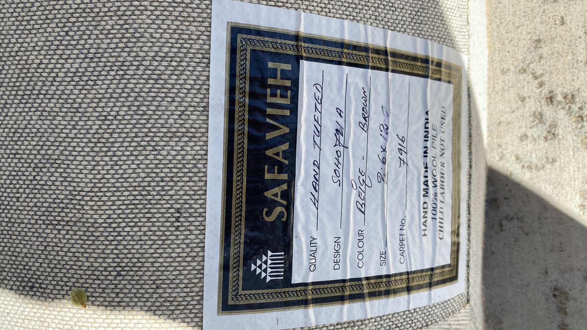 Photo 1 of SAFAVIEH WOOL RUNNER RUG 2’ 6” x 12’