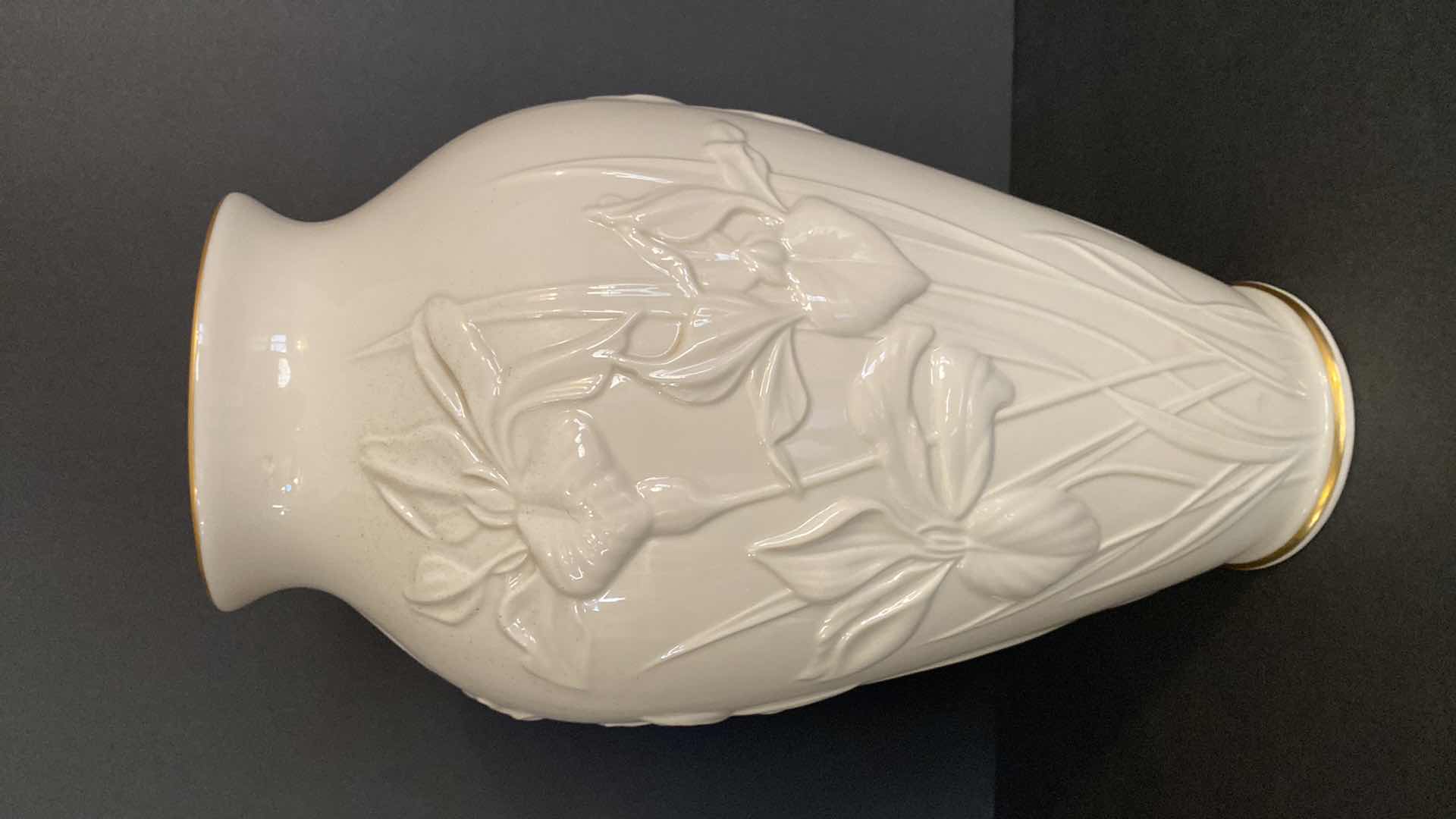 Photo 1 of LENOX VASE 8” x 15”