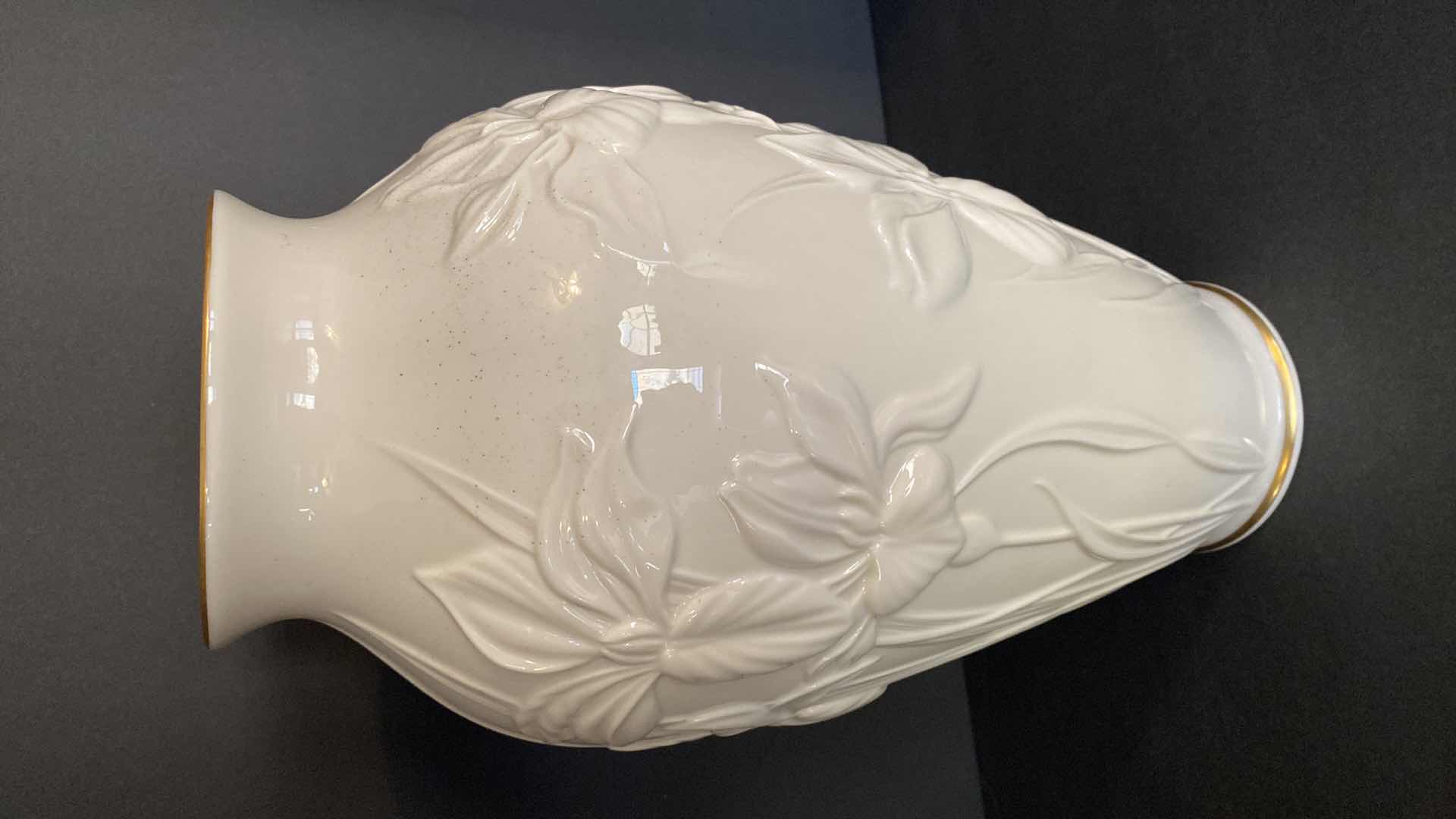 Photo 1 of LENOX VASE 8” x 15”