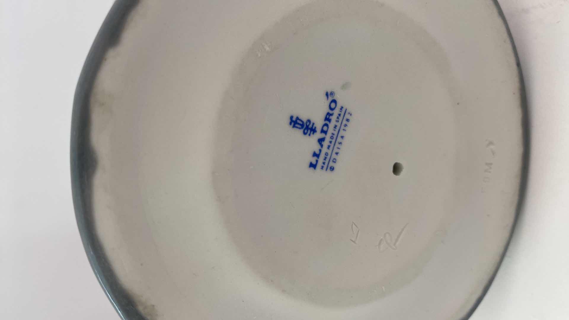 Photo 1 of LLADRO FIGURINE #5167 JESUS FIGURINE H 14.5” 