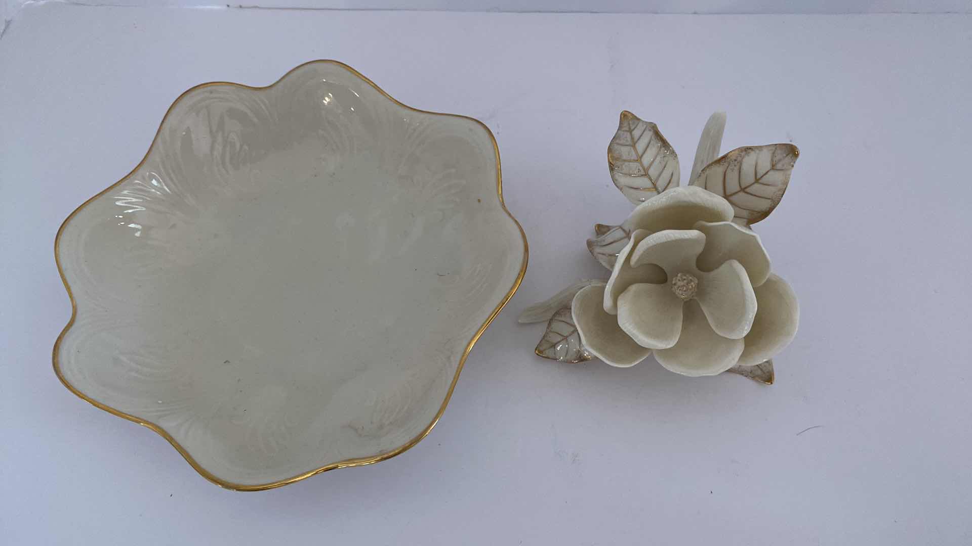 Photo 1 of LENOX MAGNOLIA 5” x 3” AND BOWL 8”