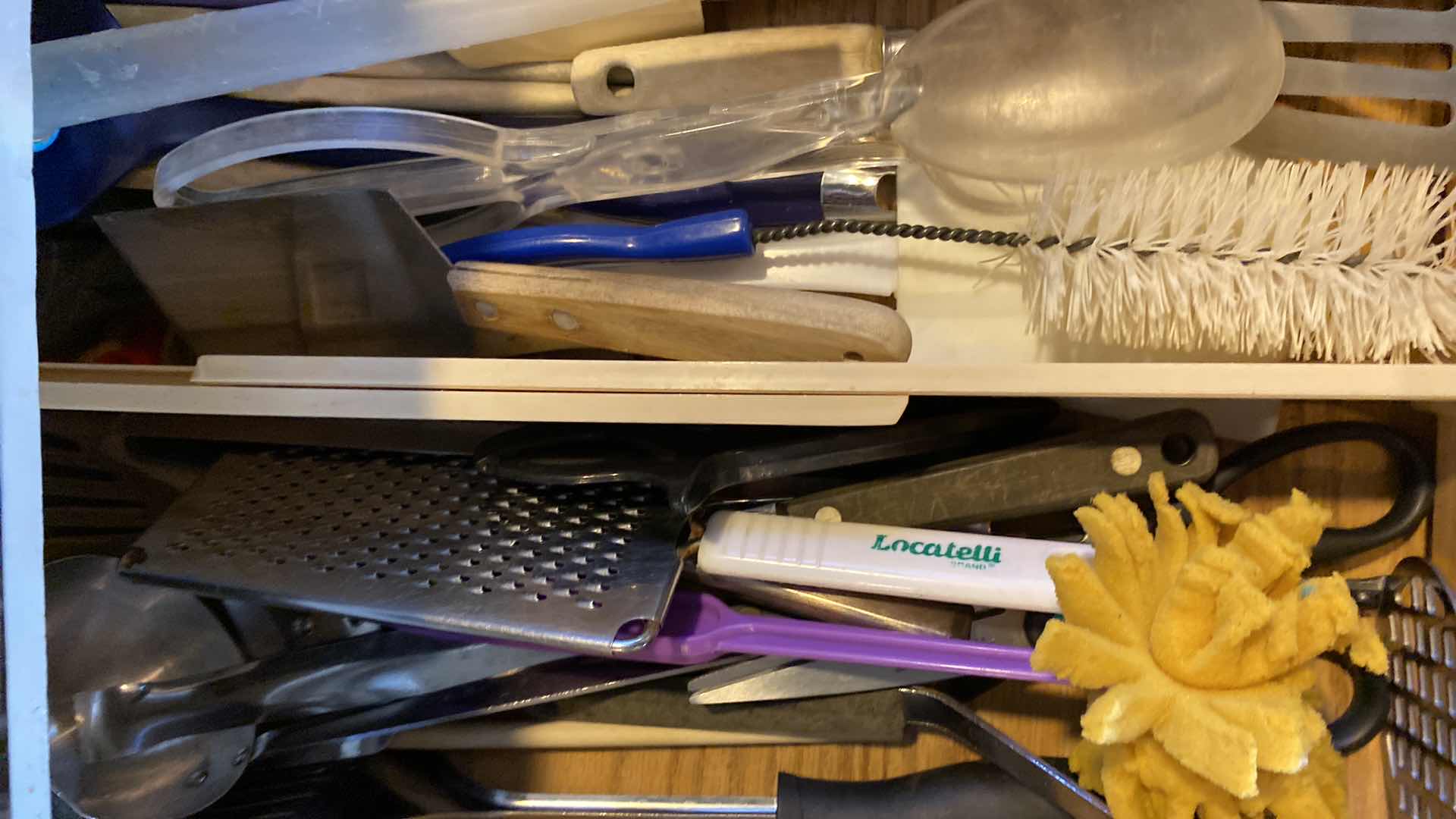 Photo 1 of CONTENTS KITCHEN 3 DRAWERS COOKING TOOLS DISHTOWELS