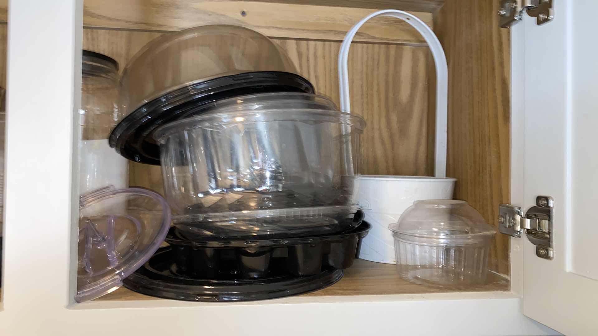 Photo 3 of CONTENTS OF KITCHEN CABINET ABOVE FRIDGE