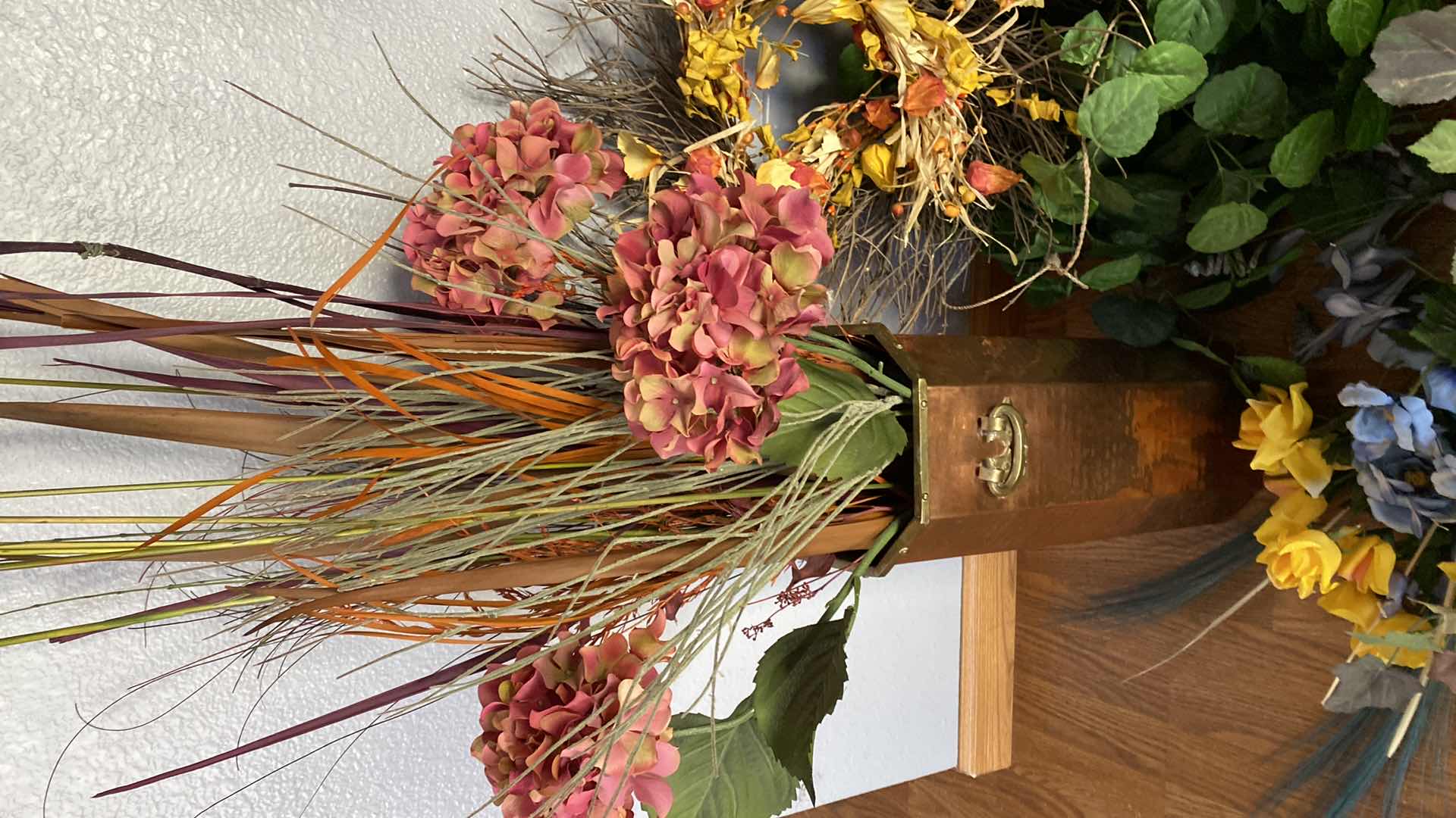 Photo 1 of ARTIFICIAL PLANTS AND FLOWERS