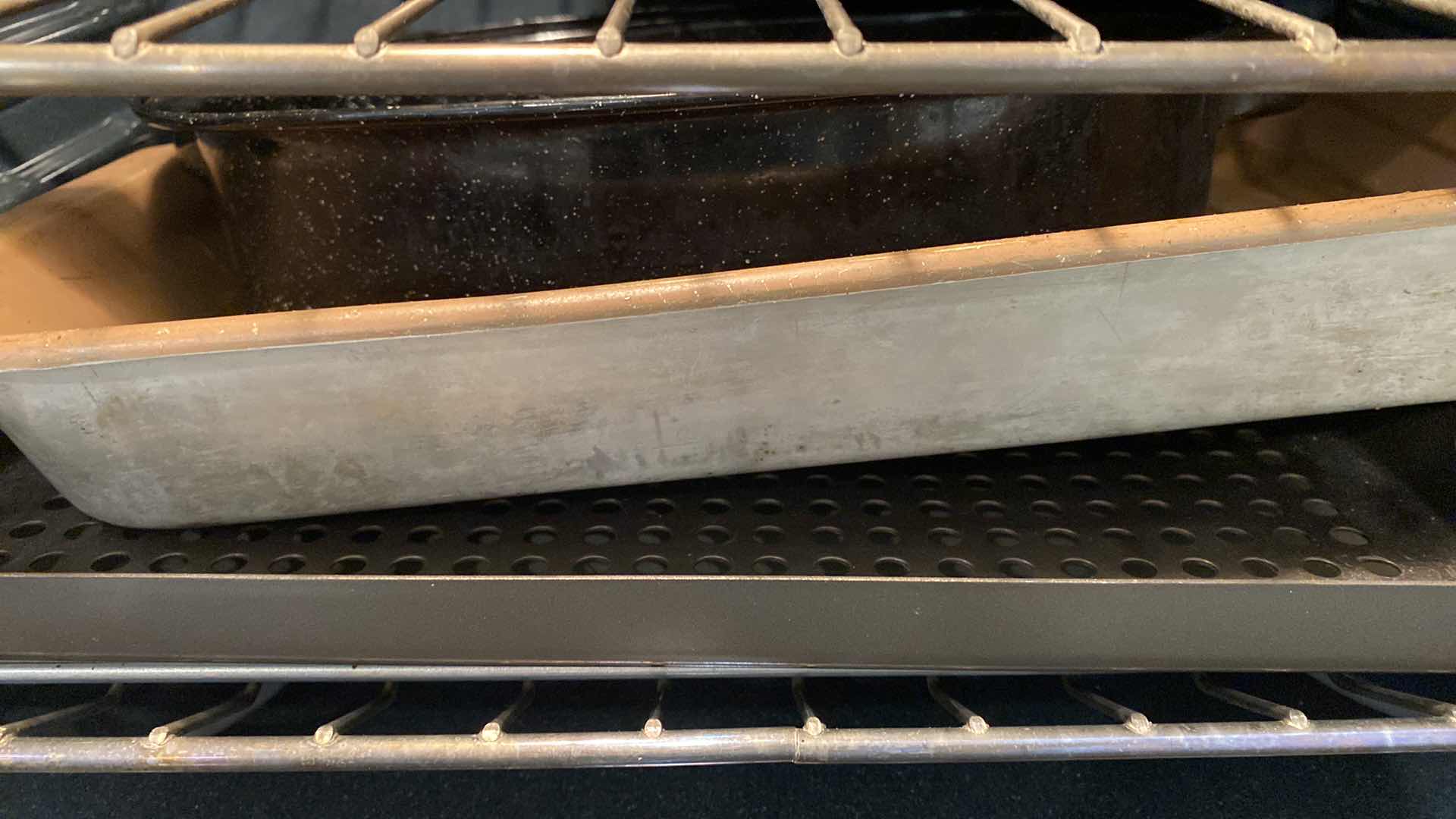 Photo 1 of CONTENTS KITCHEN OVEN BAKEWARE AND SKILLETS