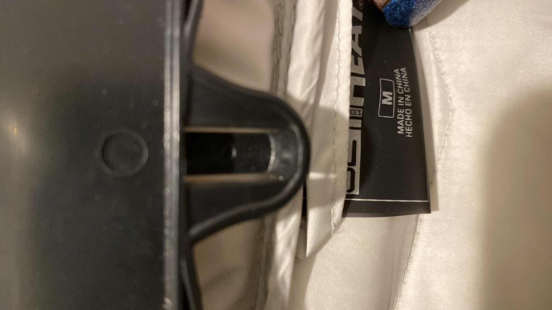 Photo 1 of 3 WOMENS MED AND LARGE LIGHT WEIGHT JACKET