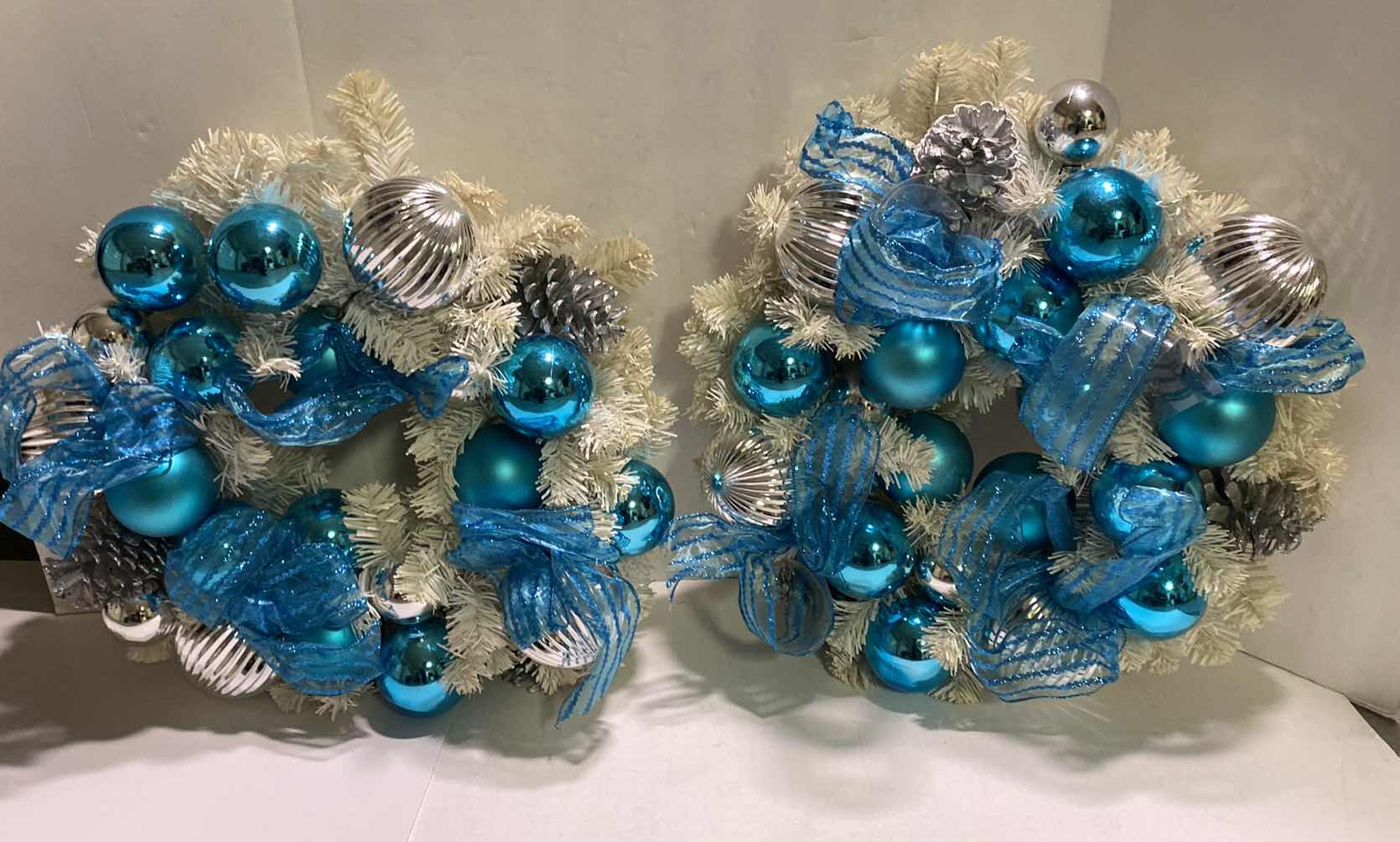 Photo 1 of 2- CUSTOM HOLIDAY WREATHS 20”