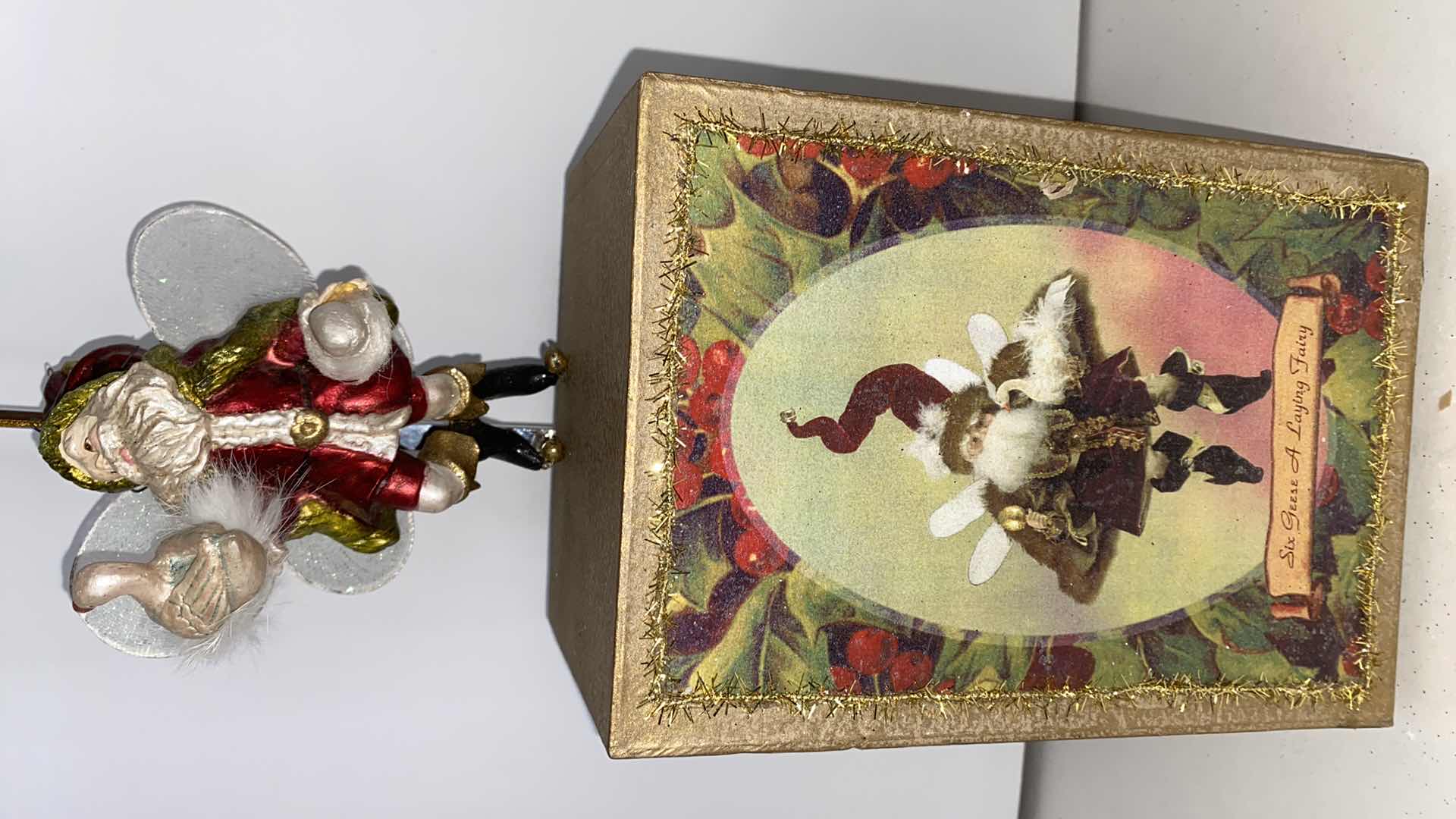 Photo 1 of $65 MARK ROBERTS BLOWN GLASS ORNAMENTS 6”