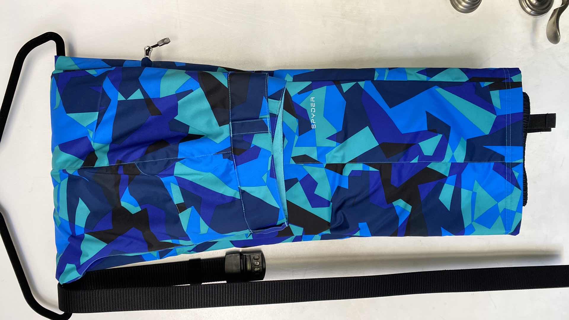 Photo 1 of WOMENS SIZE 14 SPYDER STRETCH SKI PANTS LIKE NEW