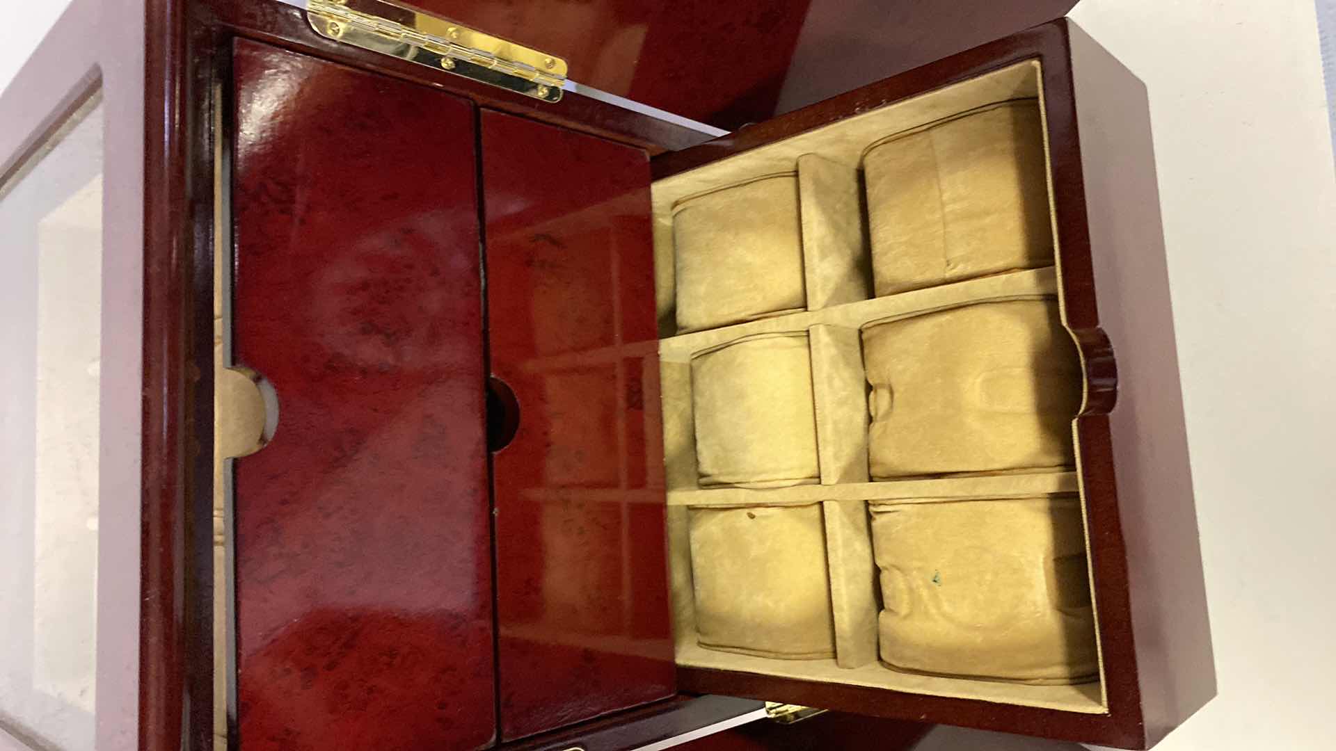 Photo 1 of THOMAS PACCONI CLASSIC DESKTOP BURL WOOD 18 WATCH ORGANIZER AND JEWELRY CASE