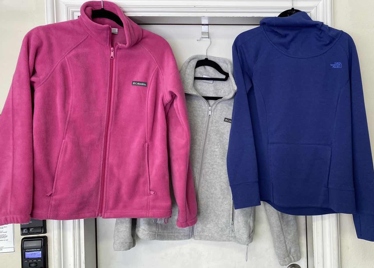 Photo 1 of WOMENS COLUMBIA SIZE MEDIUM FLEECE JACKETS AND SIZE LARGE NORTH FACE SWEATSHIRT