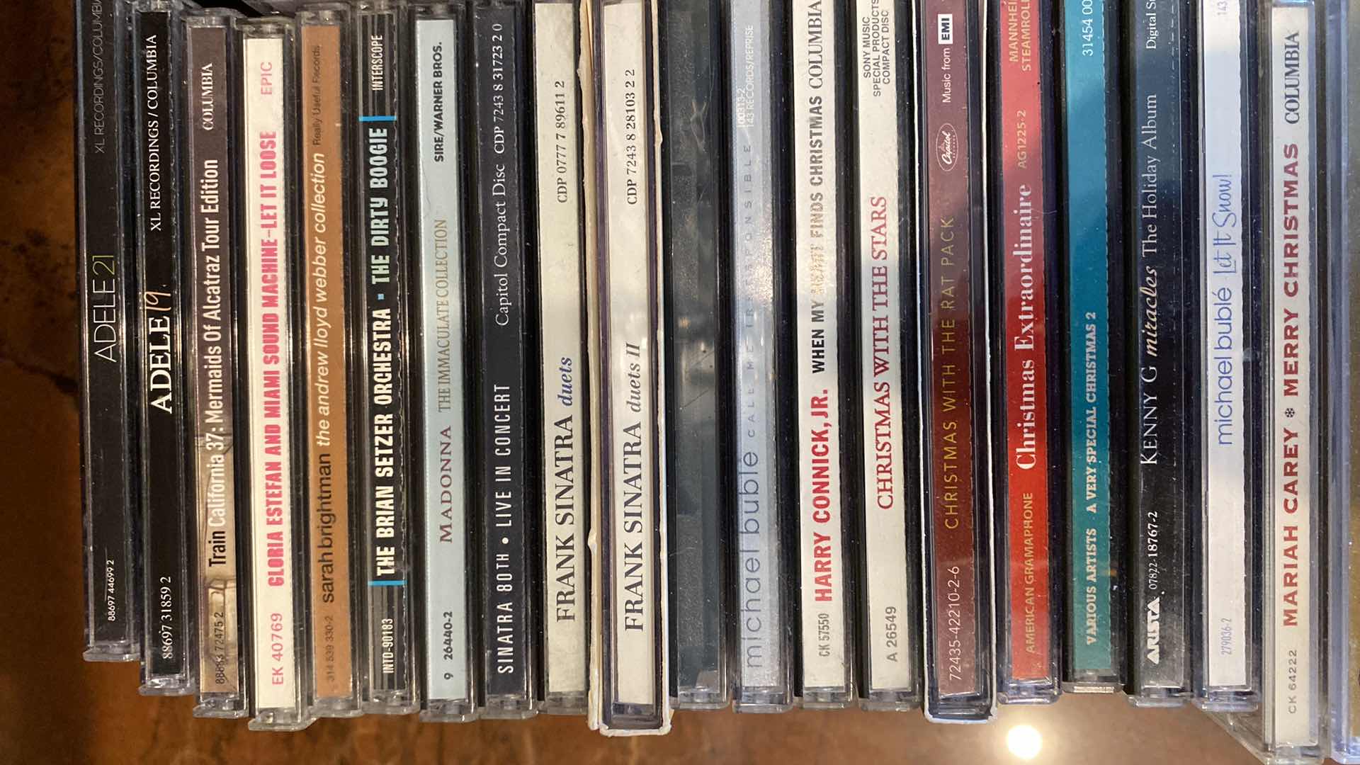 Photo 1 of CD’s VARIOUS ARTISTS ADELE SINATRA BOCELLI