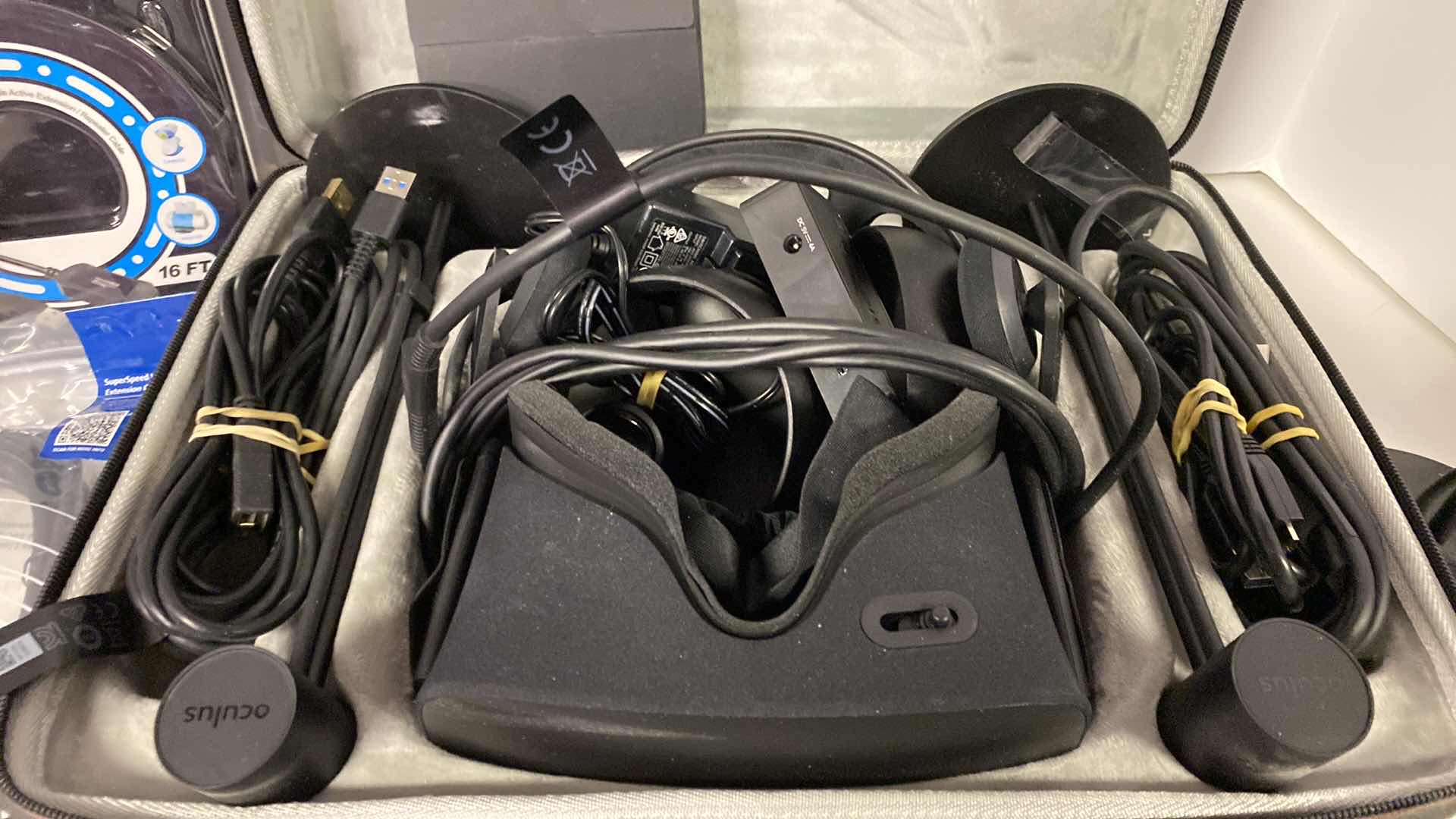 Photo 1 of OCULUS GAME HEADSET WITH EXTRA SENSOR, PORT AND CABLES