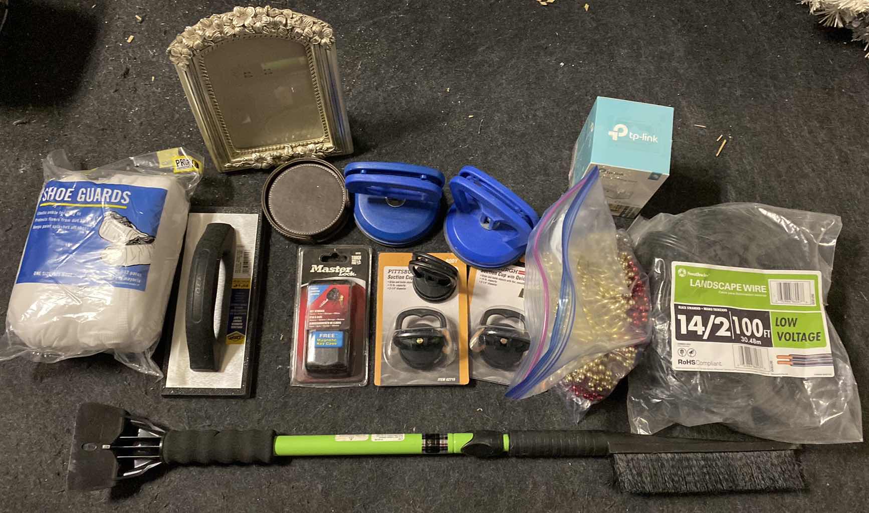 Photo 1 of HOUSEHOLD ASSORTMENT