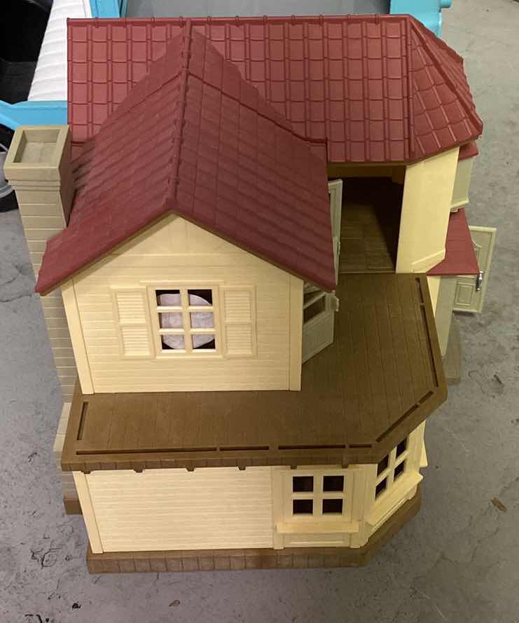 Photo 5 of VAN AND DOLL HOUSE KIDS TOYS