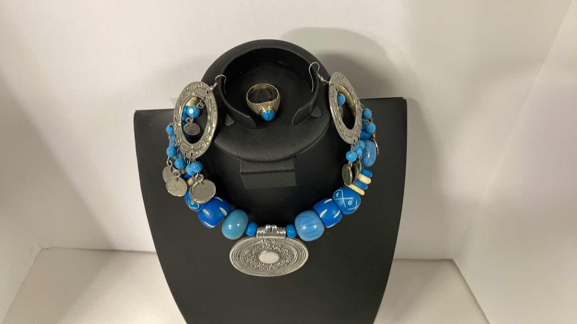 Photo 2 of COSTUME JEWELRY