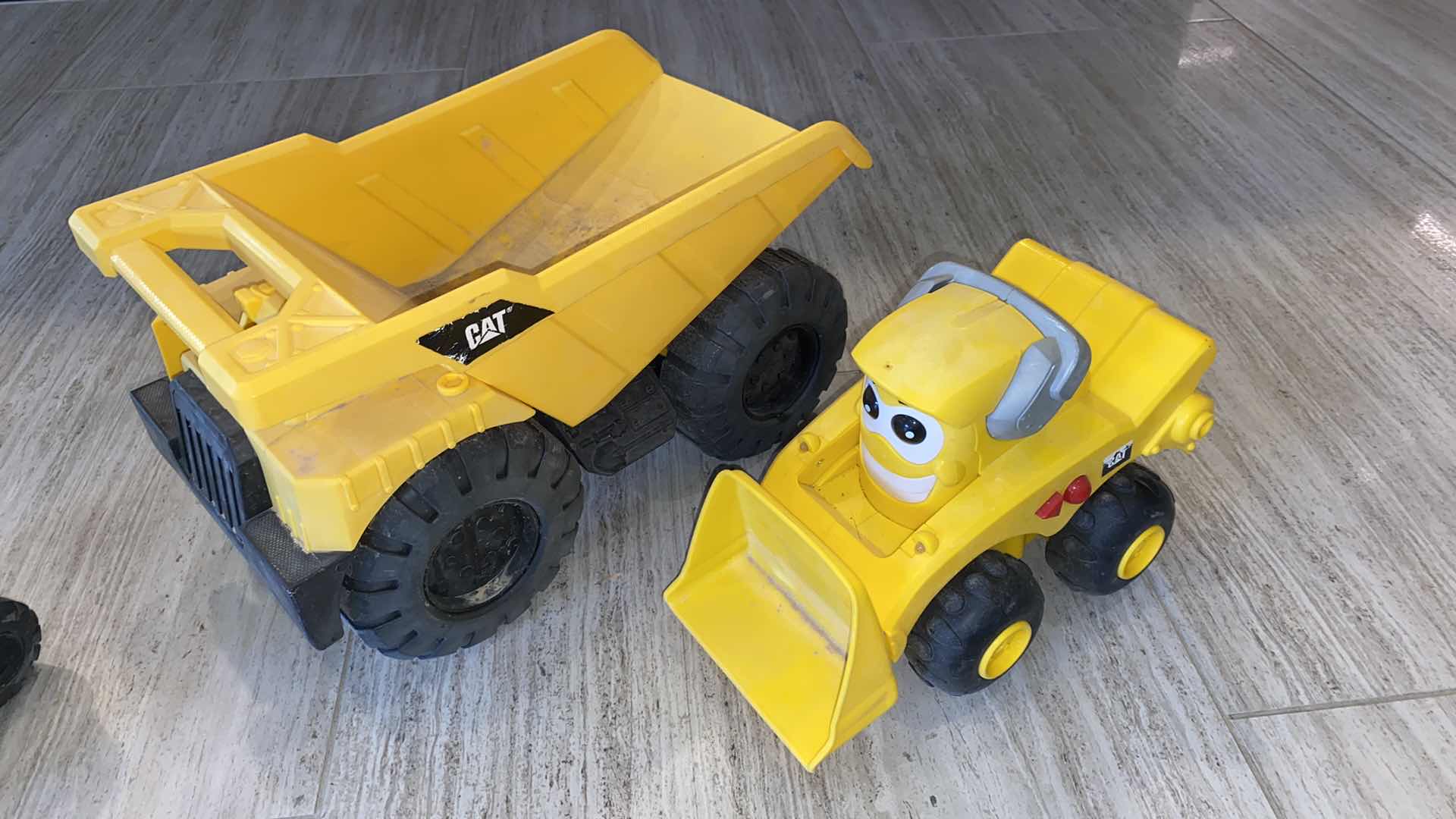 Photo 1 of ASSORTED TOYS TRYCKS AND CRAYONS