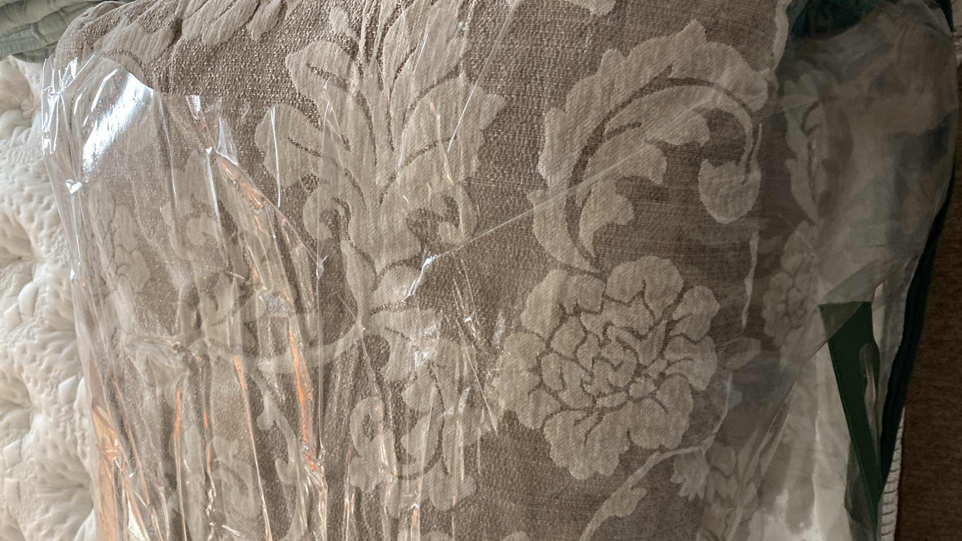 Photo 1 of KING COMFORTER AND PAIR OF PILLOW SHAMS WITH KING BLANKET