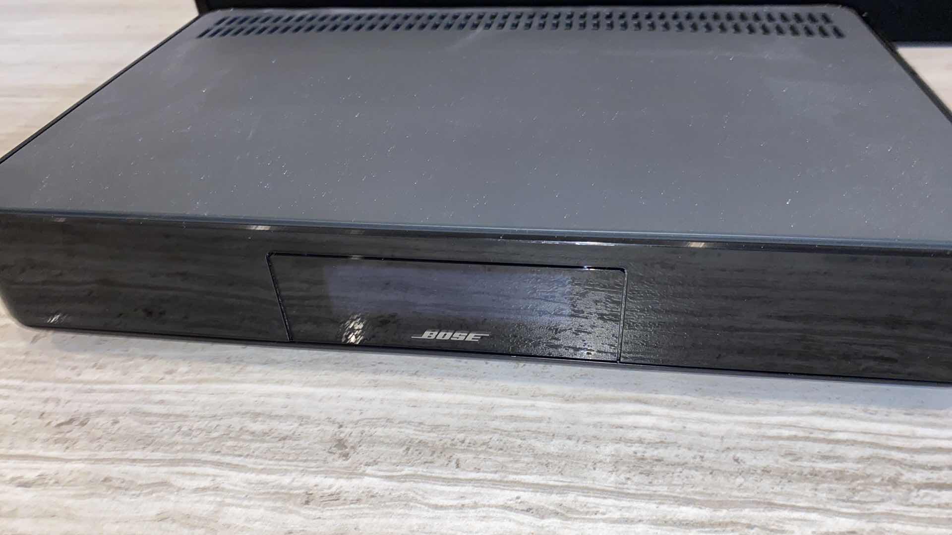 Photo 1 of BOSE SURROUND SOUND